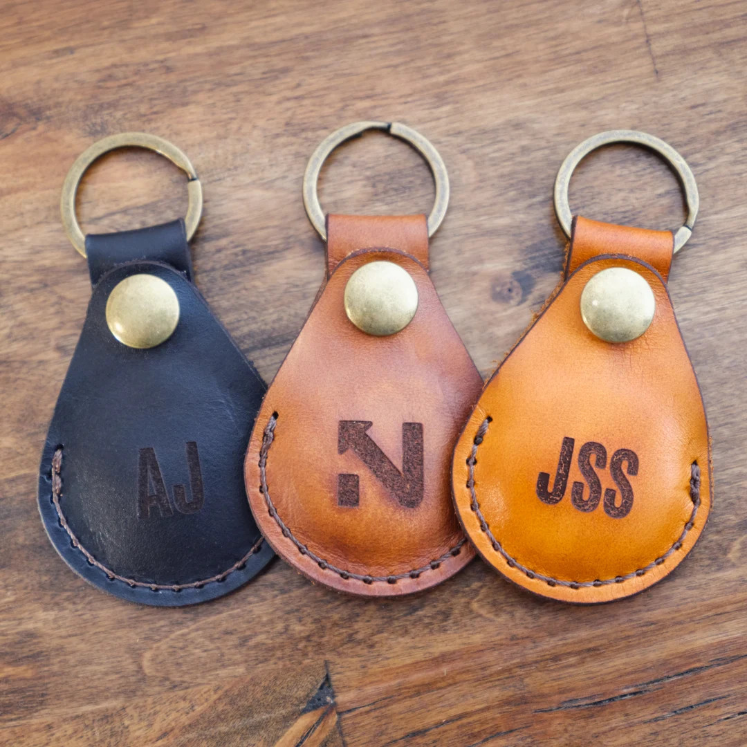 Engraved Guitar Pick Case Keychain Real Leather Guitar Pick - Etsy | Etsy (US)