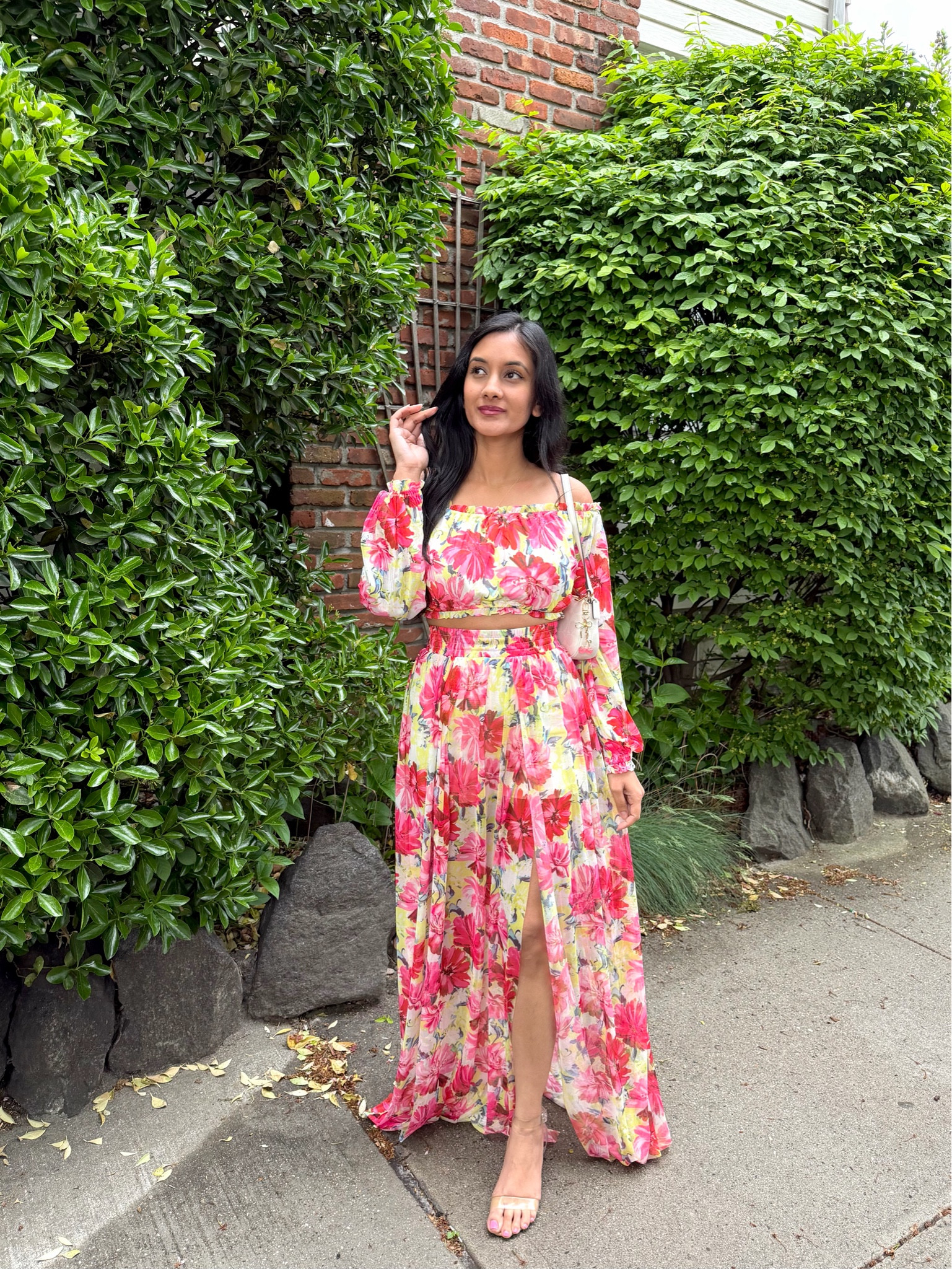 Wearing XS in set 

Floral Matching Set // Florsl Coords // Vacation Outfit // Summer Outfit 

#LTKTravel #LTKSeasonal #LTKootd