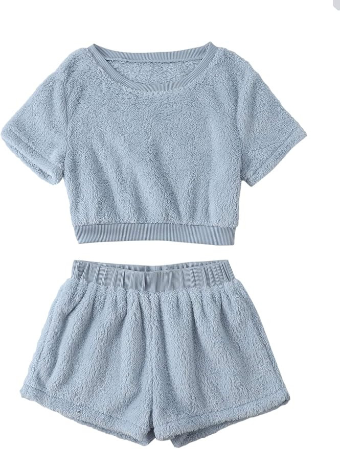 SweatyRocks Women's Sleepwear Fuzzy Warm Fleece Short Sleeve Crop Top and Shorts Pajama Set | Amazon (US)