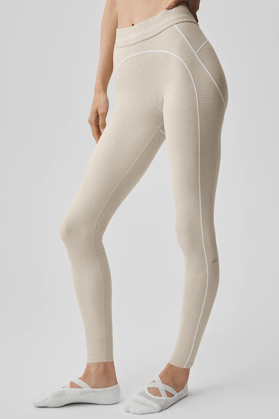 7/8 High-Waist Alosoft Heart Throb Legging in Oatmeal Heather/White, Size: Small | Alo Yoga (US)
