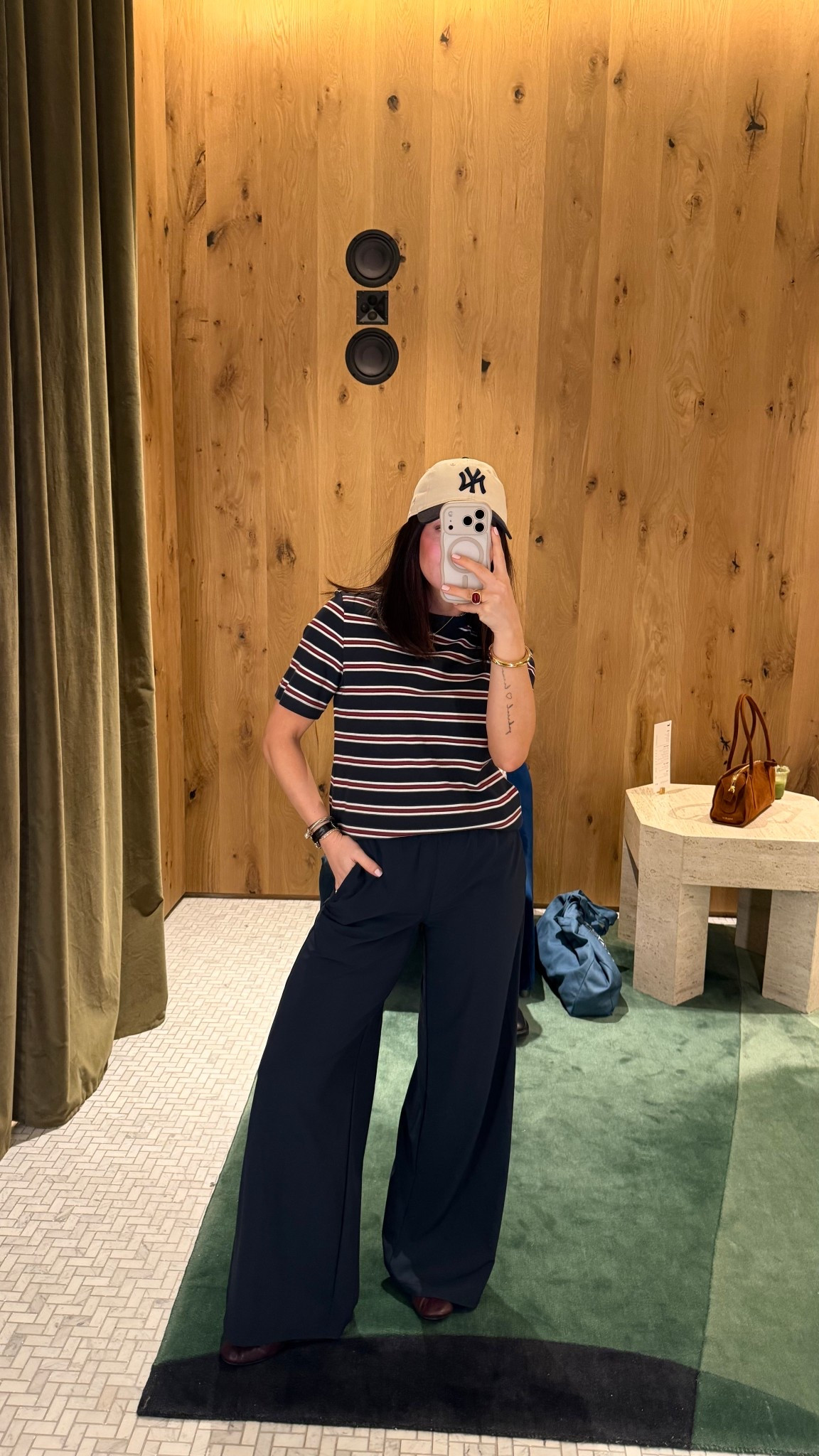 Tee: small
Pants: XS

#LTKtravel #LTKcanada #LTKsummer