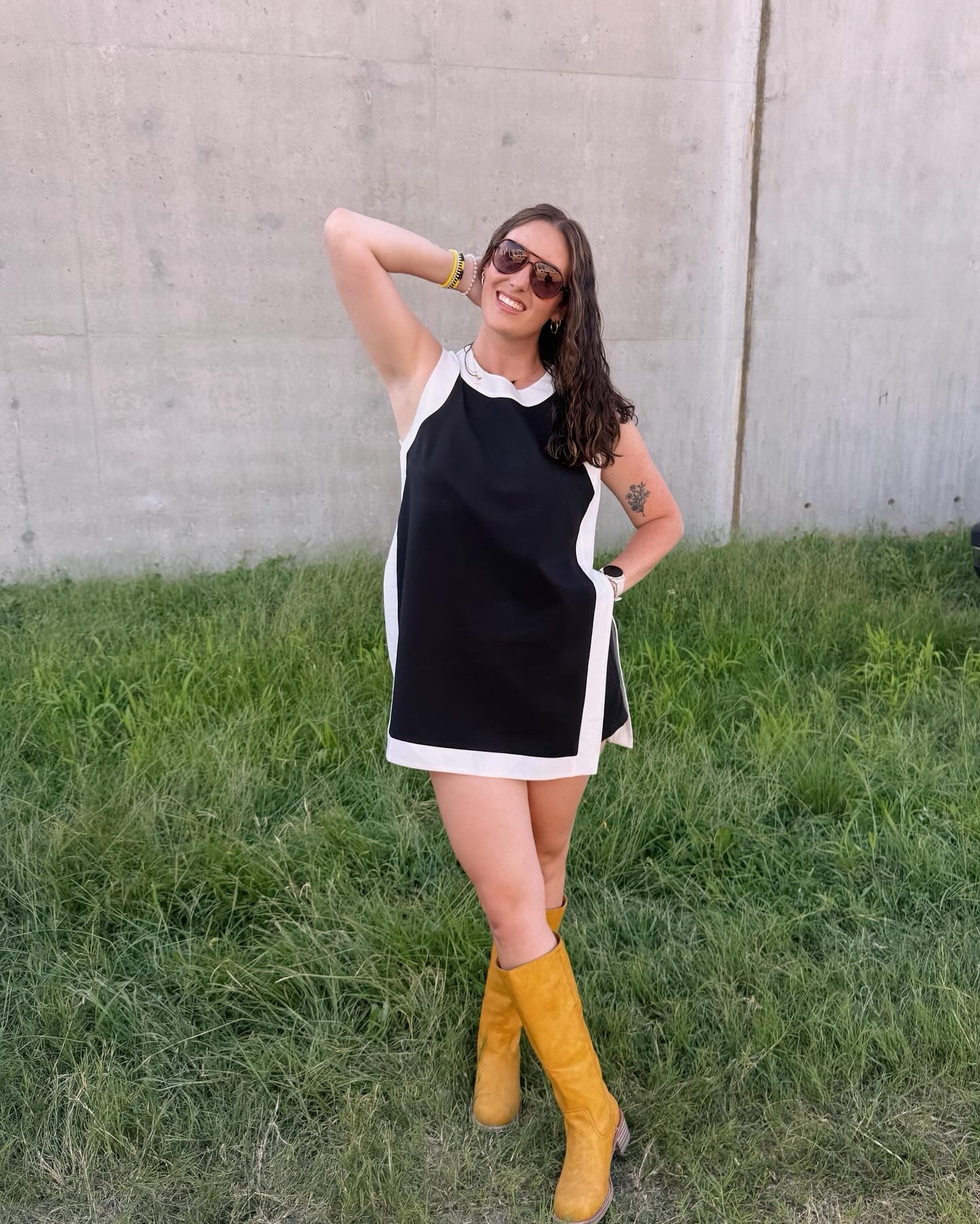 App State gameday #1!💛🏈

#LTKFindsUnder50 #LTKSeasonal #LTKParties