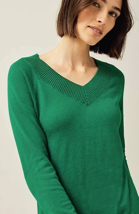 Ribbed-Border V-Neck Sweater | J. Jill