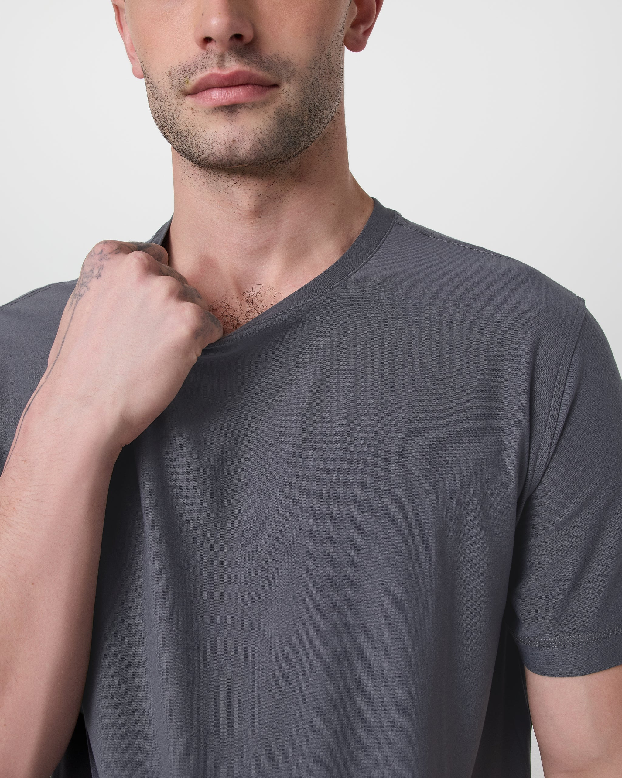 Strato Tech Tee | Vuori Clothing (US & Canada)