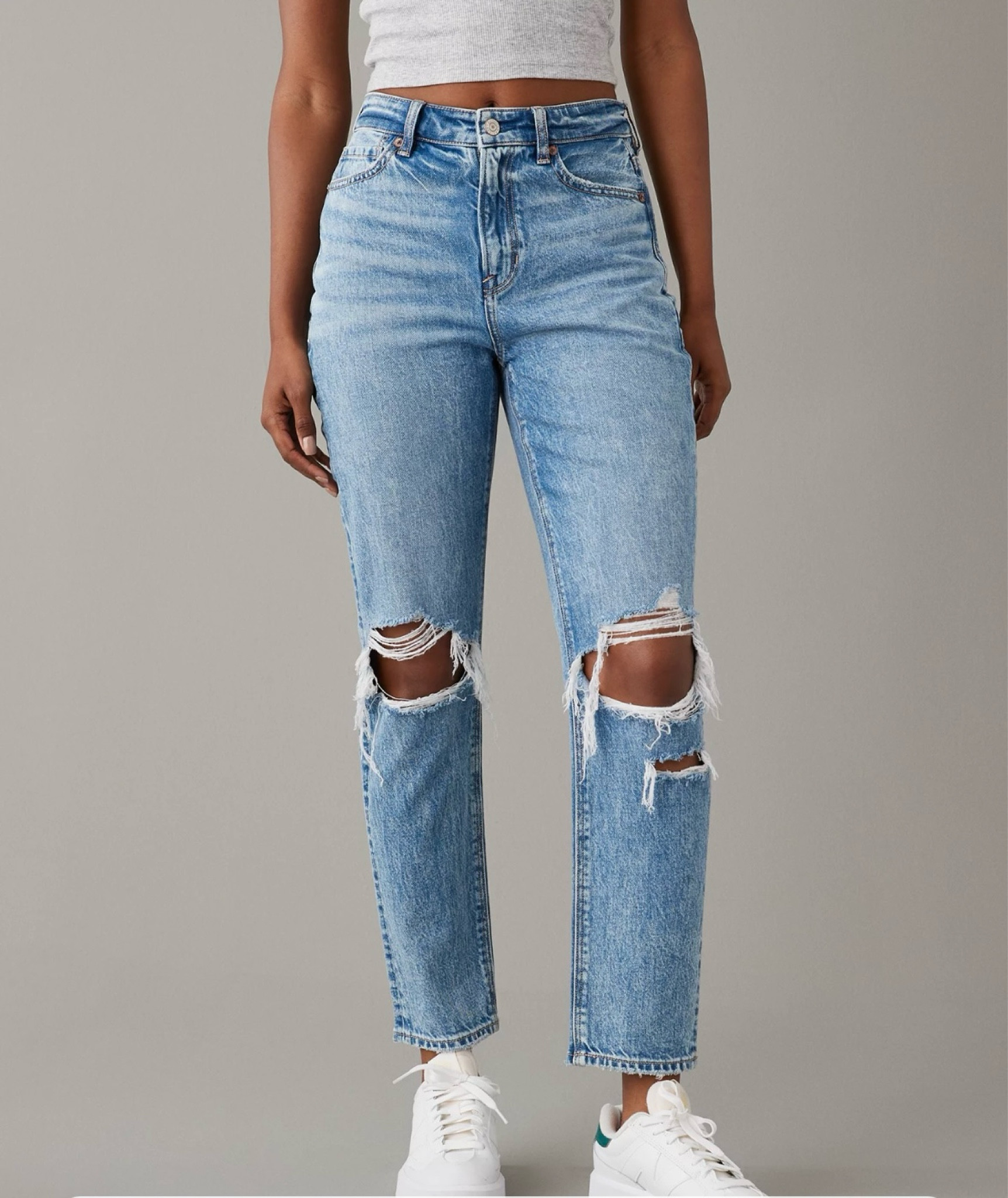 My fav AE jeans!!

#LTKGiftGuide #LTKStyleTip #LTKSaleAlert