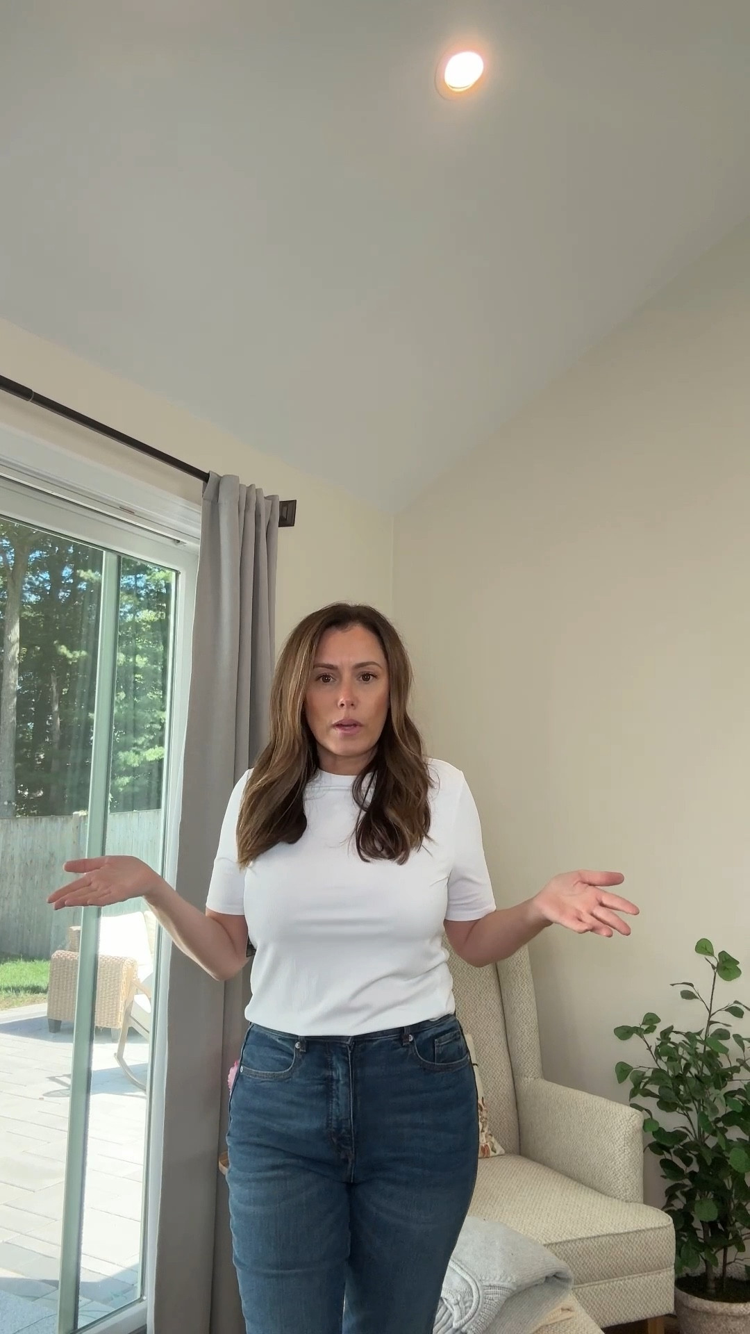 Why does a Walmart athletic top look better with jeans 👖 — then leggings 🤷🏻‍♀️

#LTKStyleTip #LTKSeasonal #LTKOver40