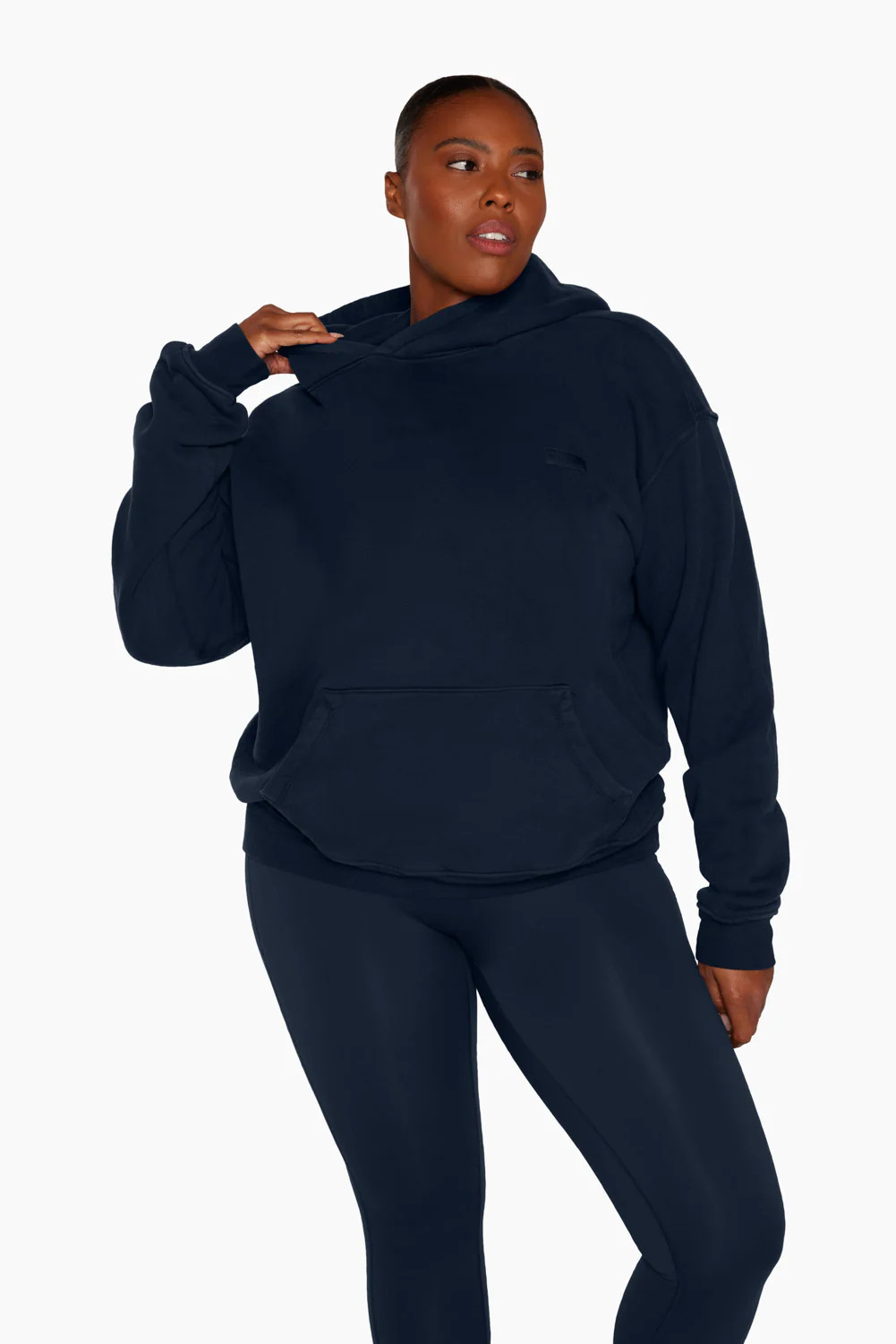 HEAVYWEIGHT SWEATS

                             
                            




    HOODIE

 
... | SET Active