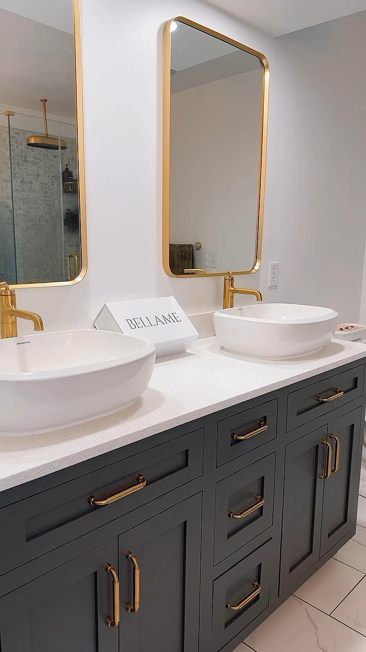 Treat your skin to the ultimate spa experience with these luxurious skincare products from @bellamebeautyofficial #ad #skincare #giftideas

#LTKVideo #LTKBeauty #LTKGiftGuide