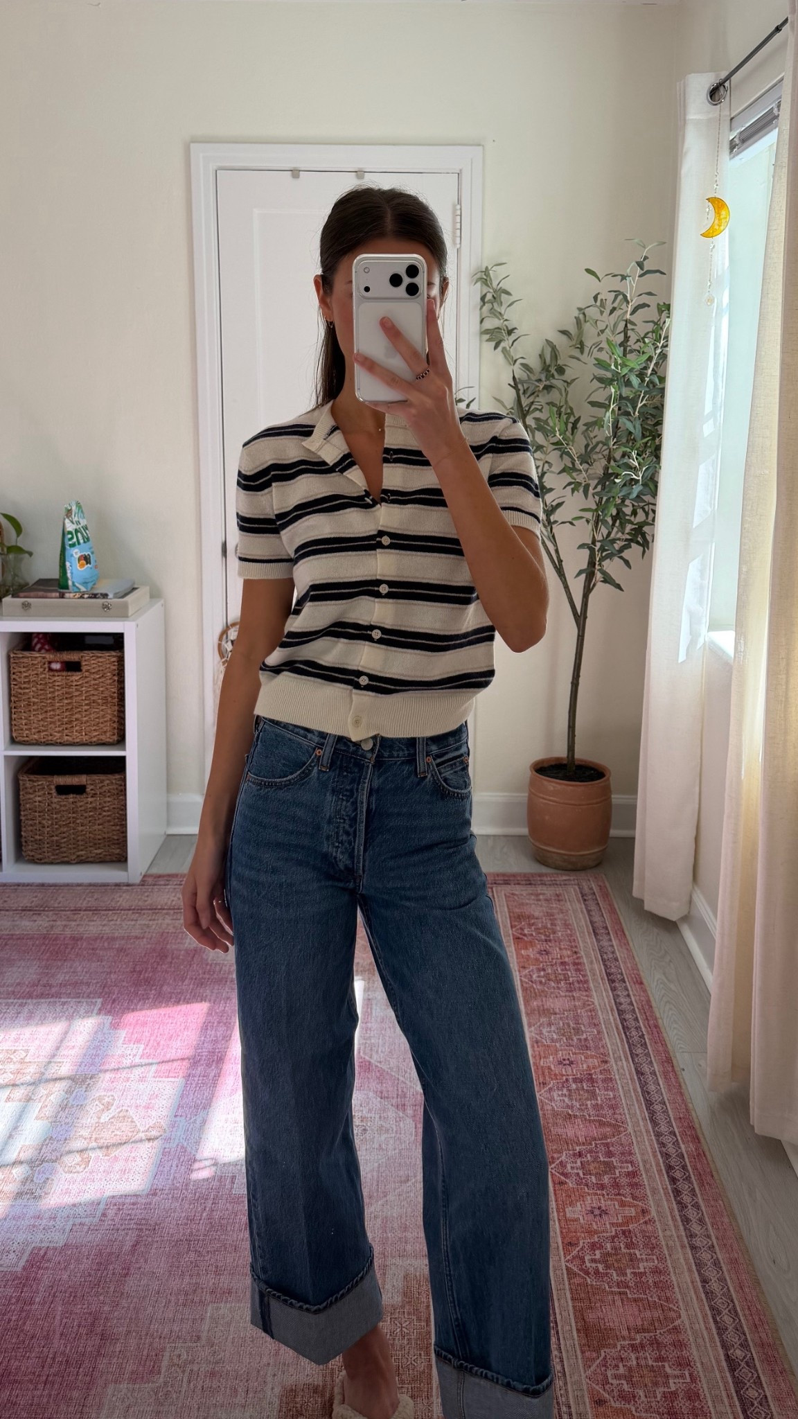 This was the perfect outfit for today - a sunny pre spring day 🌸 Wearing an xs in the sweater and a 23 in the jeans #aritzia @Aritzia 

#LTKValentine #LTKSeasonal #LTKootd