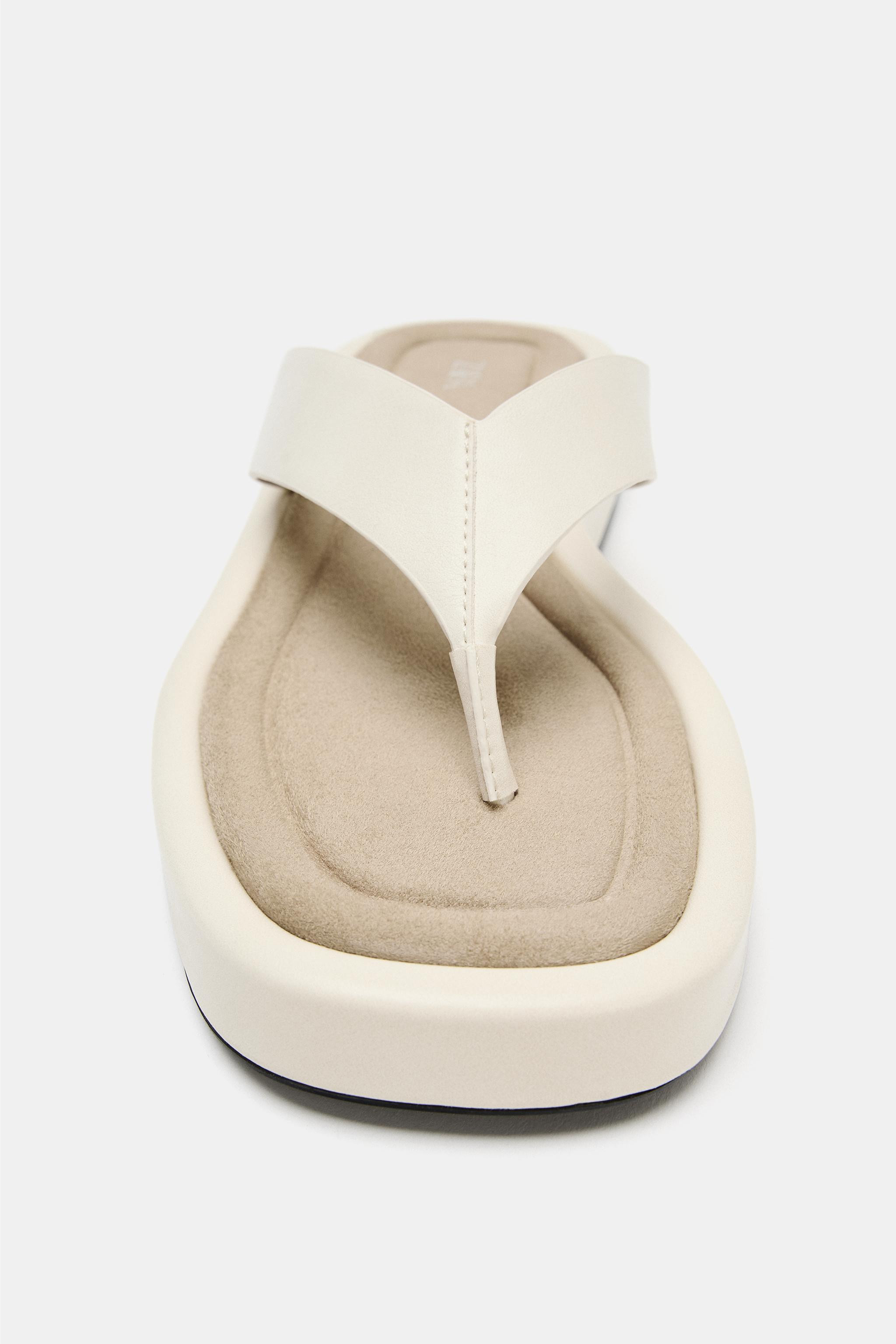 Platform sandals. Front strap with a toe post. Round toe.Sole height: 3.5 cm / 1.3\u2033 | Zara UK
