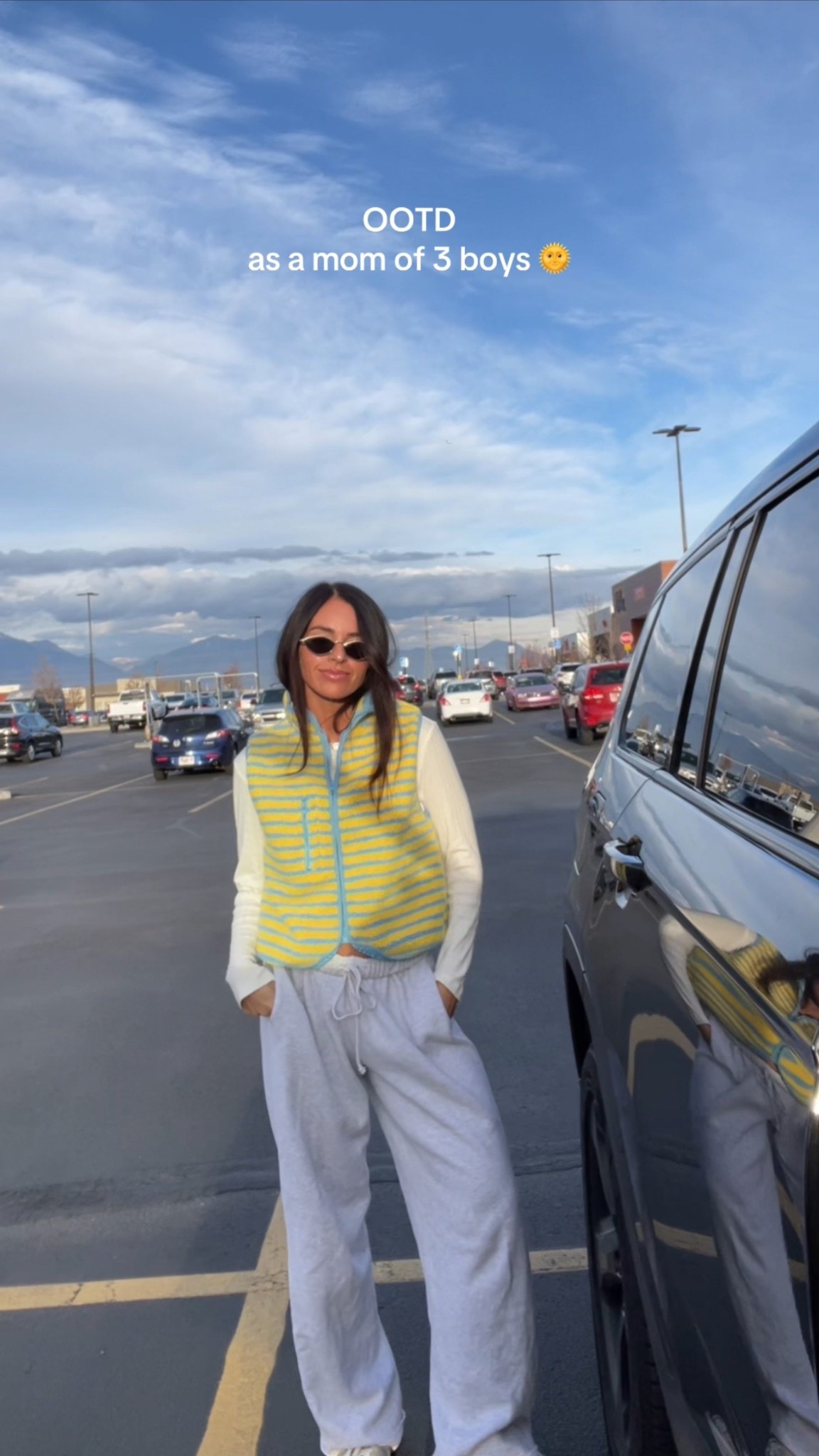 Wearing size small in bottoms! fav fav sweats