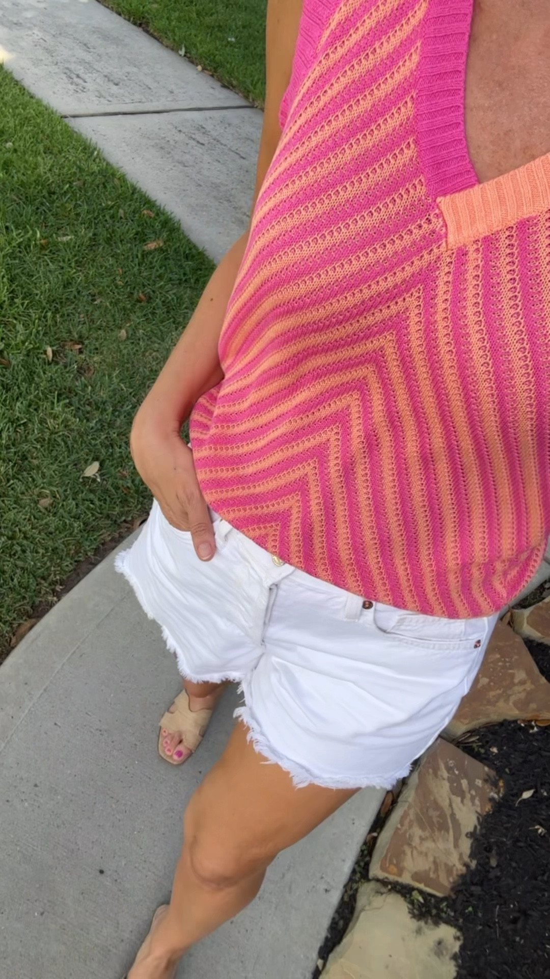 Summer outfit
White jean shorts
Sandals
Tank top


#LTKFindsUnder50 #LTKFindsUnder100 #LTKStyleTip