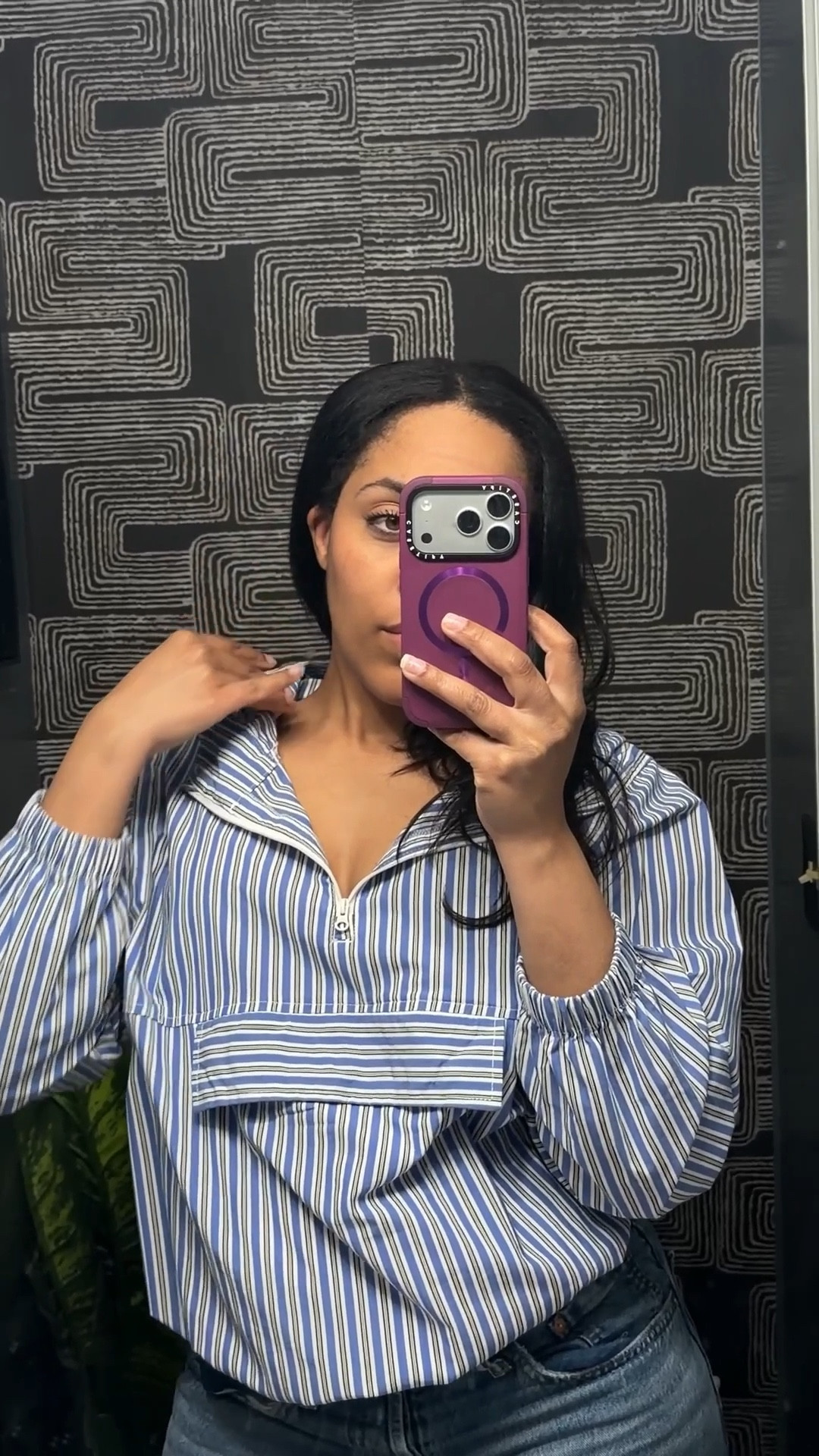 This pull over is giving me 90’s vibes and I love it! Grab some of my spring faves grom Old Navy for 50% off right now!

#spring #90s #oldnavy #sale #speing fashion # momlife

#LTKmomlife #LTKSaleAlert #LTKMidsize