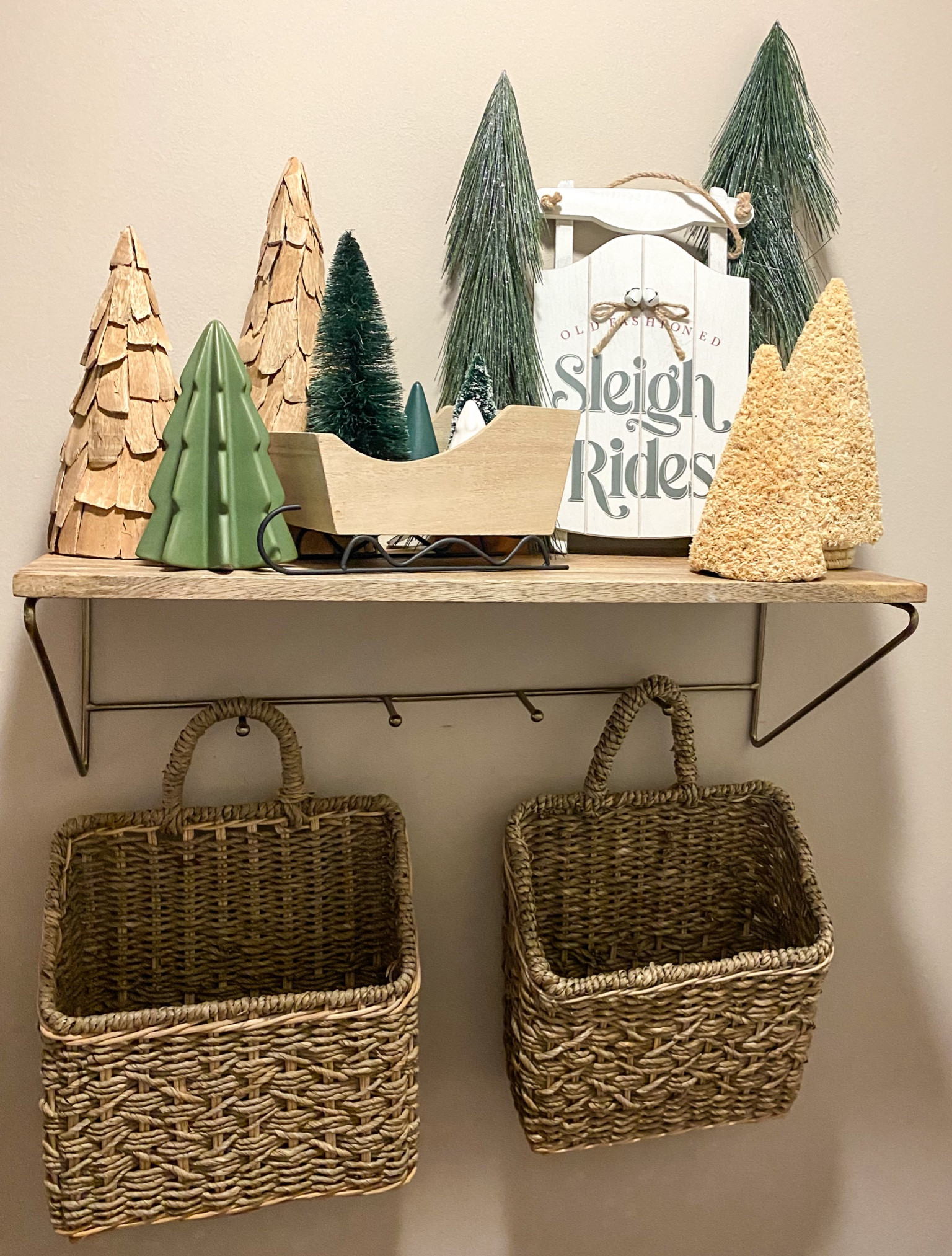 Wood shelf, woven baskets, 
hanging baskets, home decor, Christmas, 

#LTKHome #LTKFindsUnder100 #LTKHoliday