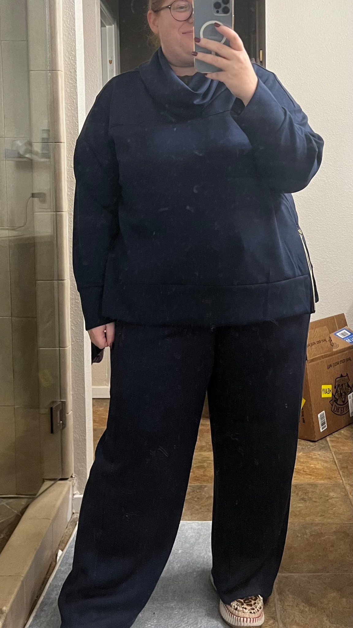 The softest sweat suit - like air 😉 

#LTKPlusSize #LTKFindsUnder50 #LTKActive