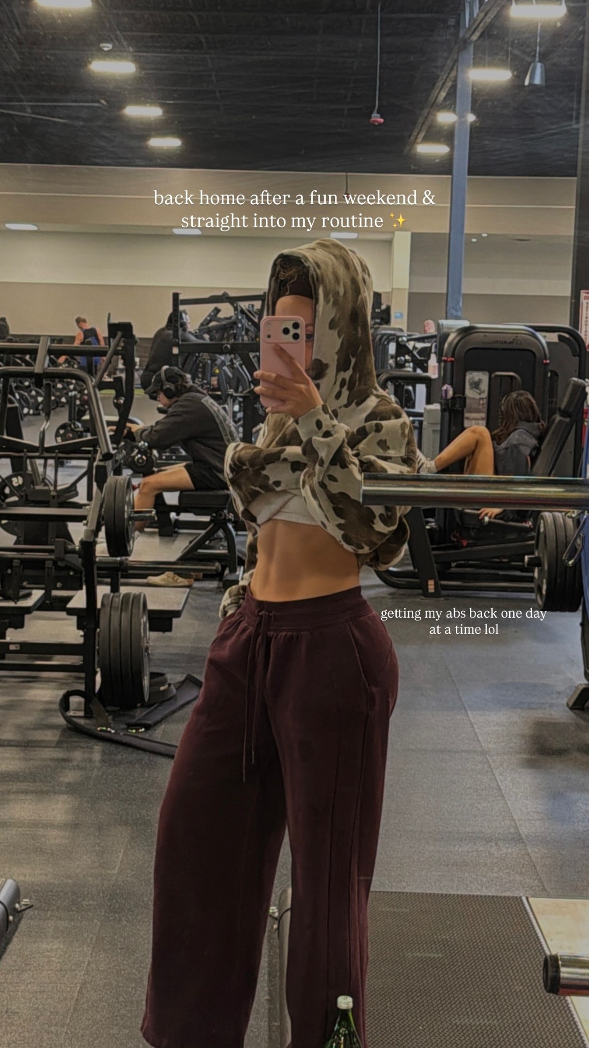 back home after a fun weekend & straight into my routine ✨ getting my abs back one day at a time lol