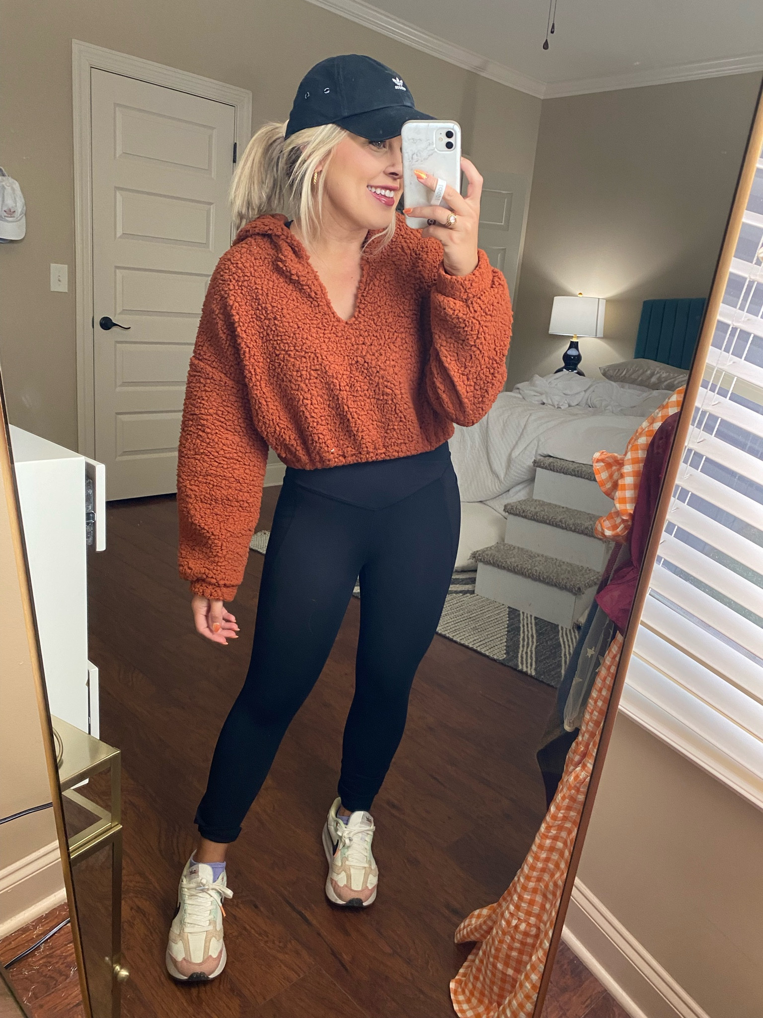 Fall athletic outfit. Amazon pullover true to size. Fall amazon finds. 

#LTKunder50 #LTKstyletip #LTKHalloween