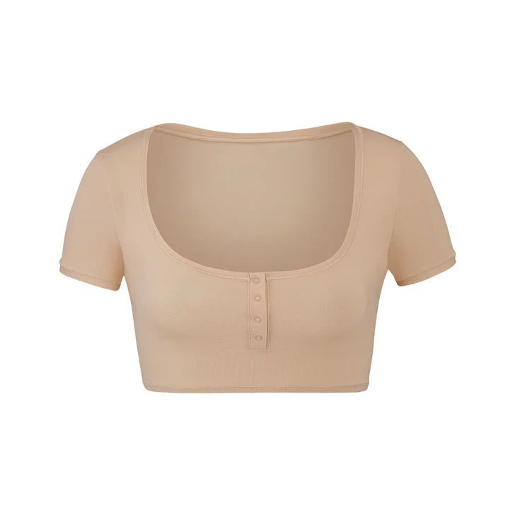 FITS EVERYBODY HENLEY CROP TOP | CLAY | SKIMS (US)