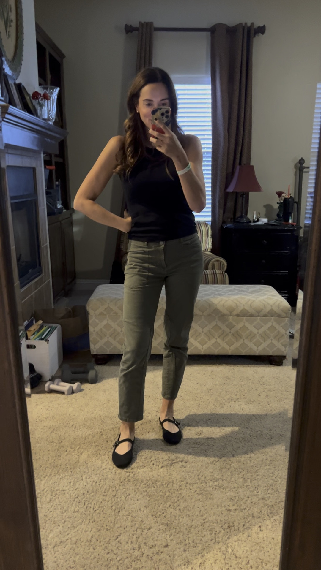 Pants run large.  Slight stretch.  I sized down one to a 26 with room.  Wearing regular length and I’m 5’9”.
These ballet flats are COMFORTABLE straight out of the box.  Padded cushion sole.  True to size.  

#LTKStyleTip #LTKShoeCrush #LTKOver40