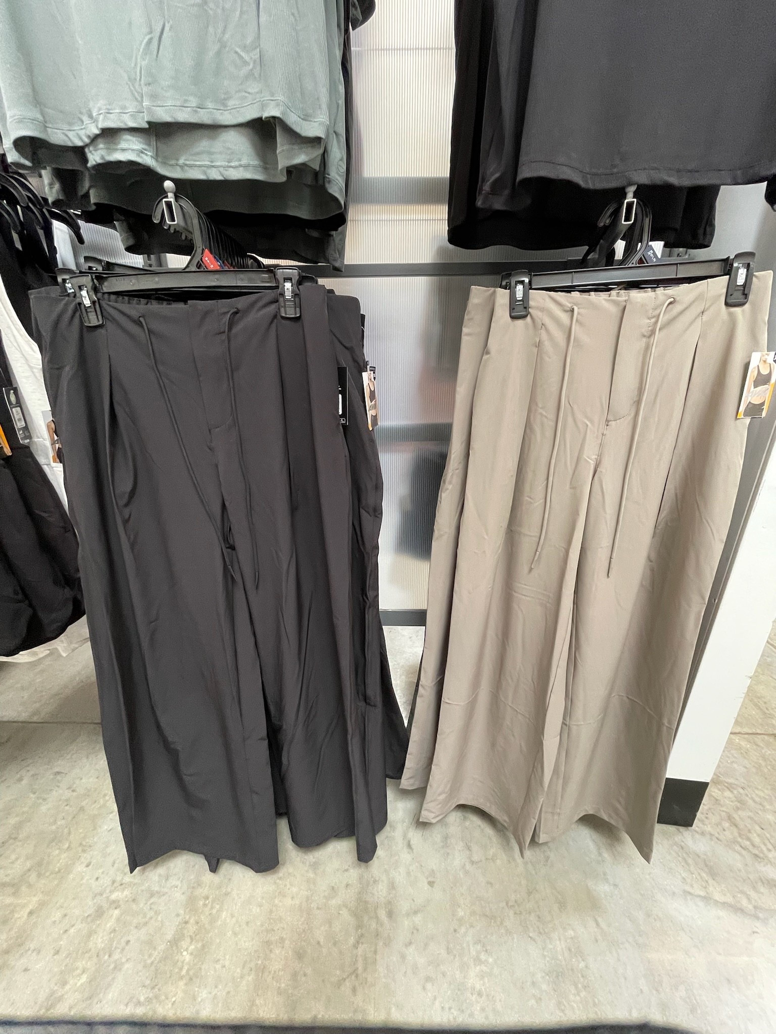  Obsessed with these athleisure tops and trousers from Walmart! These pants can totally be dressed up or down. SO chic and great quality. 

Walmart fashion, shop dandy, work wear, lounge outfit

#LTKSeasonal #LTKFindsUnder50 #LTKStyleTip