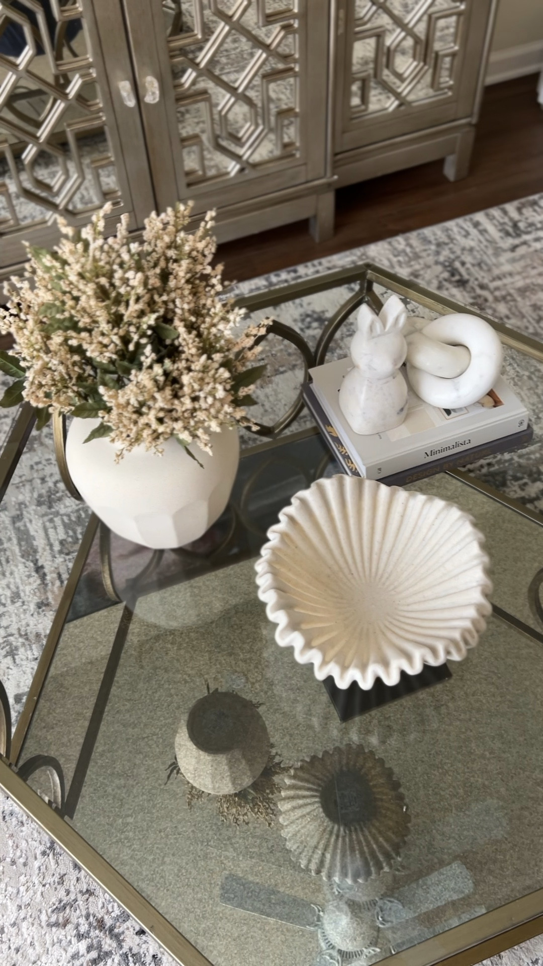 Coffee Table Styling 

#LTKhome #LTKVideo #LTKU