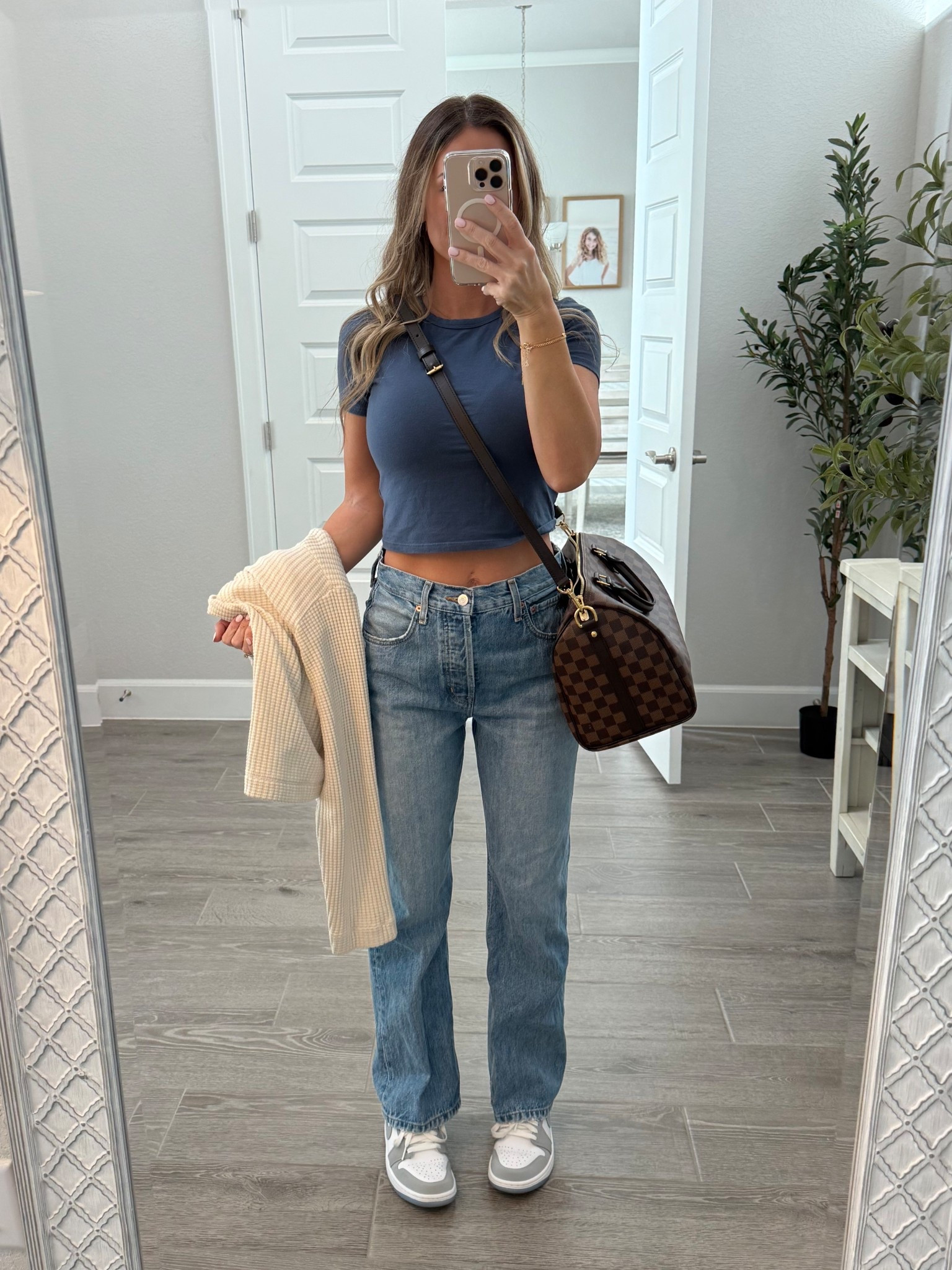 OOTD!
Jacket is out of stock, sharing similar! Jeans are Etica, sharing similar!🩷

#LTKmomlife #LTKootd #LTKdayinmylife