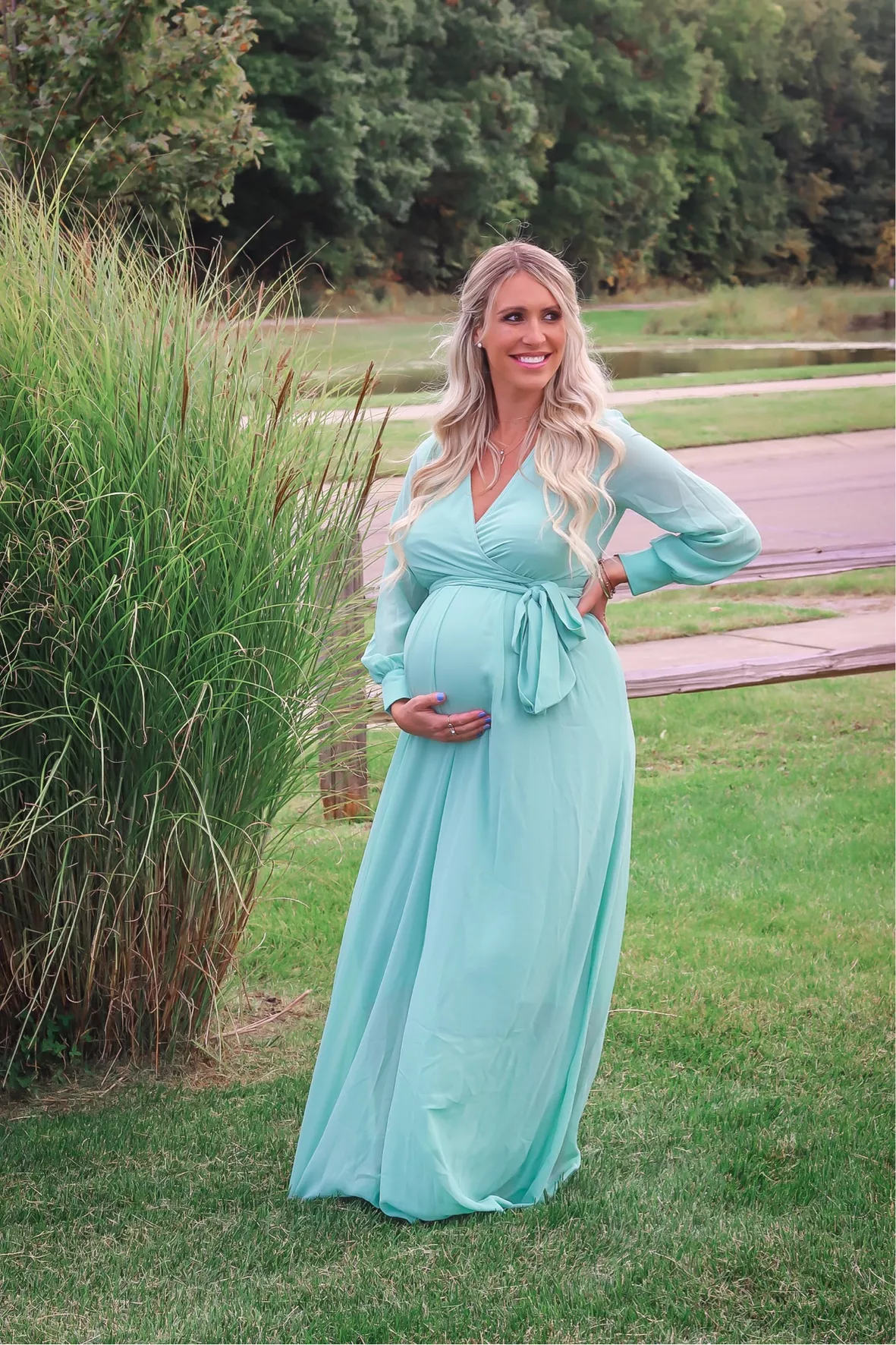 spring maternity dresses Hello Miz Women's Floral Ribbed Short Puff Sleeve Dress - Mauve This spring wrap midi maternity dress features with flutter short sleeve Spring/Summer Solid Hue Off-Shoulder with