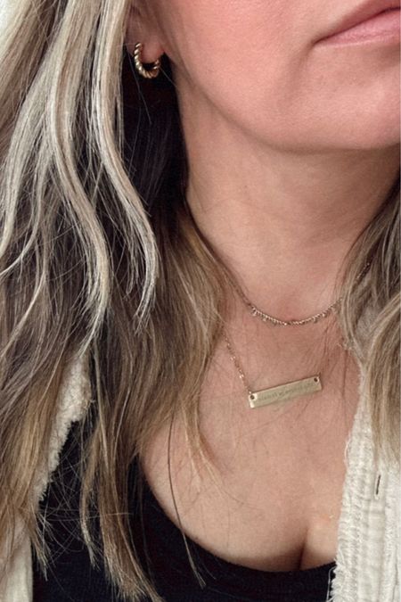 Minimal gold jewelry faves ✨

#LTKbeauty #LTKunder50 #LTKstyletip