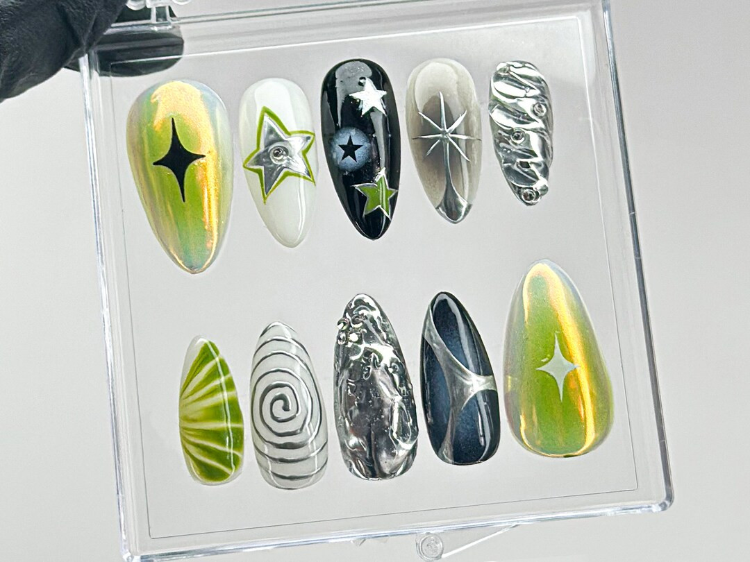 Galaxy Star Press on Nails | 3D Hand-painted Green & Black Nail Art | Y2K Style Nails | Silver Ch... | Etsy (US)