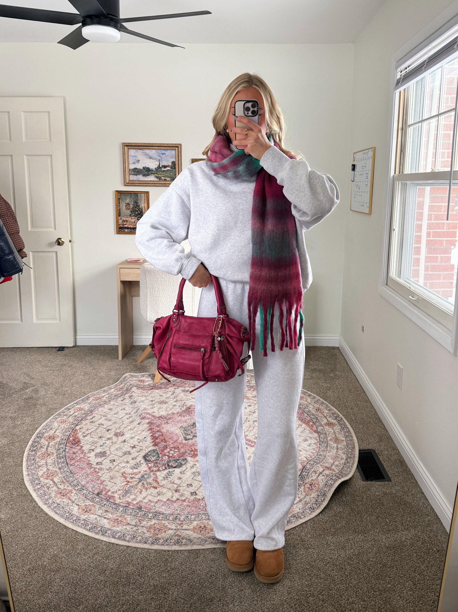 My outfit today! A simple groutfit & a scarf > 🩷🐙🌲❄️ size small in the mockneck & small long in the pants!

#LTKootd