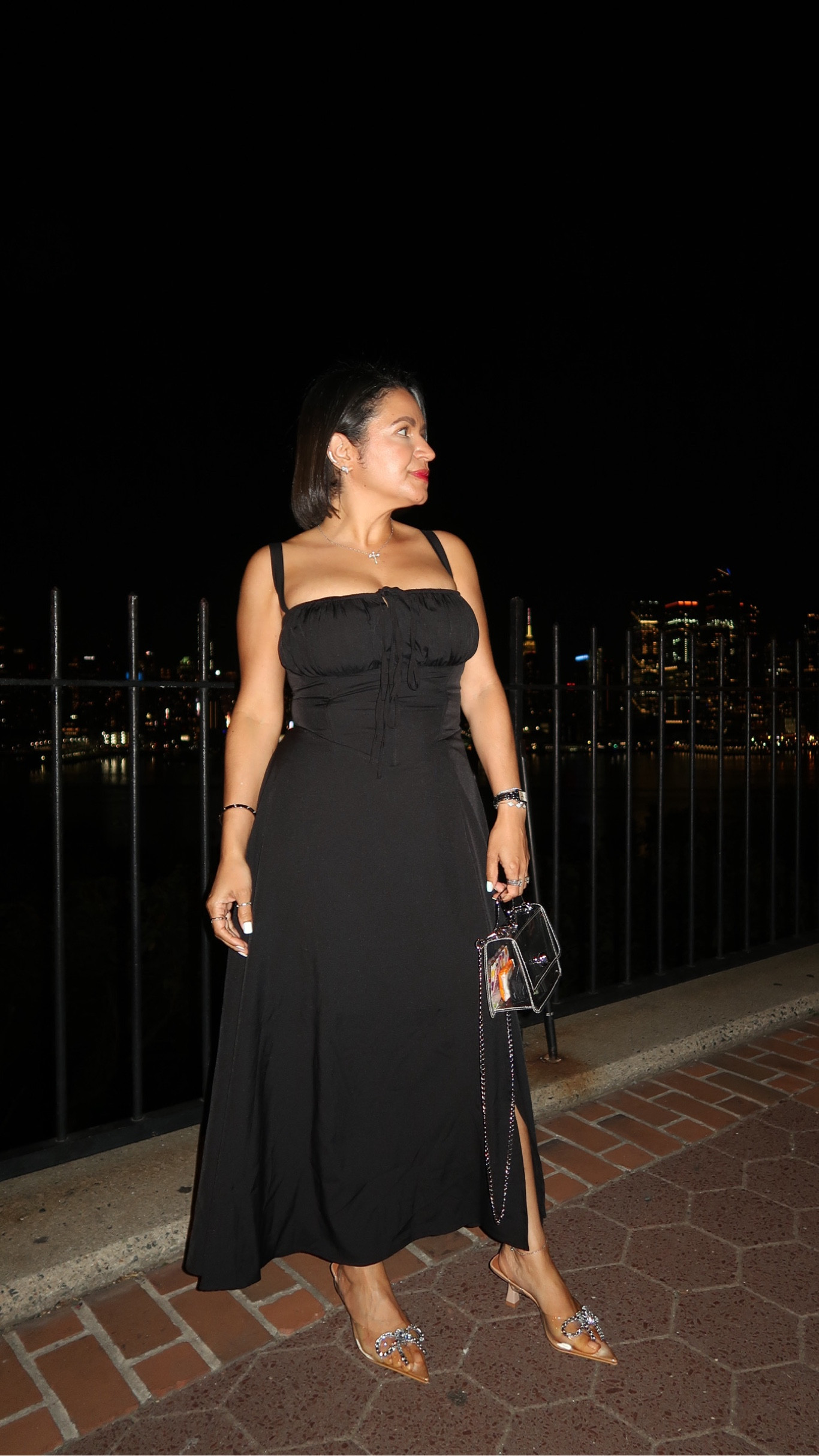 Very flattering dress for all body shapes and sizes.  It laces up in the back.
#blackdress #clearconcertbag #sexyandgrowndress #flowydress #flaterrongdress 

#LTKMidsize #LTKOver40 #LTKFindsUnder50