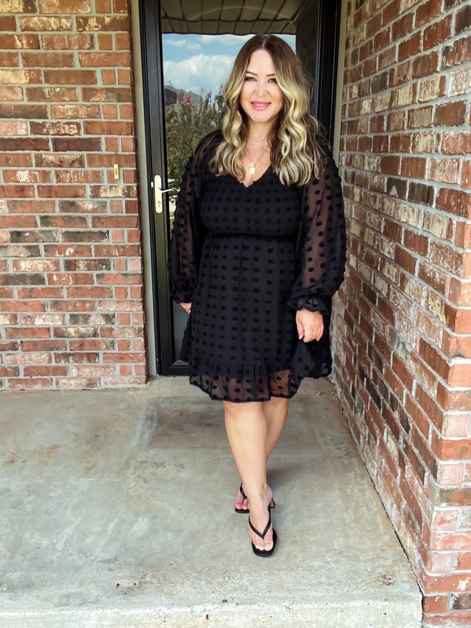  9/12/22 only Save 35% on this dress with code 35YPJP1L
Starts at 7:00 AM PDT 

Dress size xl tts 

#LTKunder50 #LTKstyletip #LTKcurves
