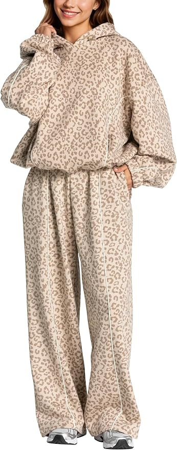 Meladyan Women’s Sweatsuits 2 Piece Set Leopard Oversized Hoodie Outfits | Amazon (US)