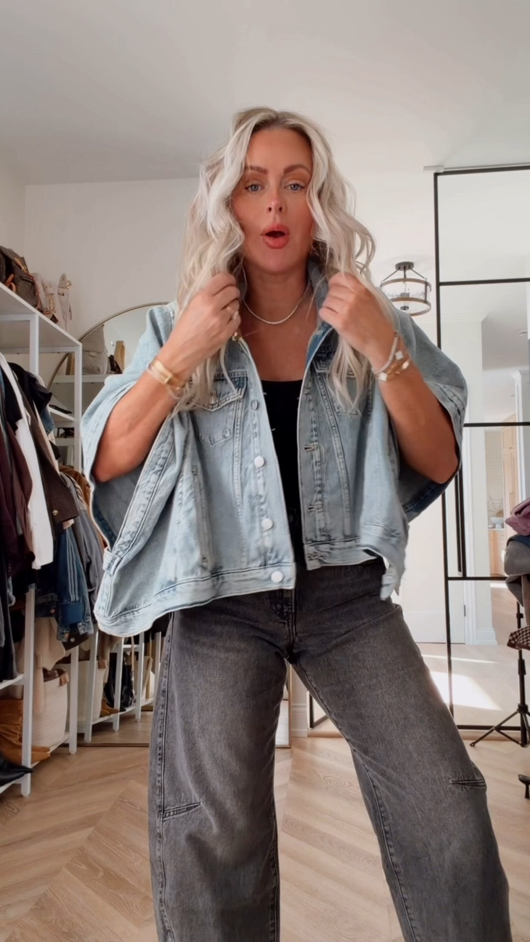 Wait both pieces on sale and I had NO idea! This denim poncho is 40% off✨✨✨! I’m in XS/S
Jeans I size up one in this brand also on sale