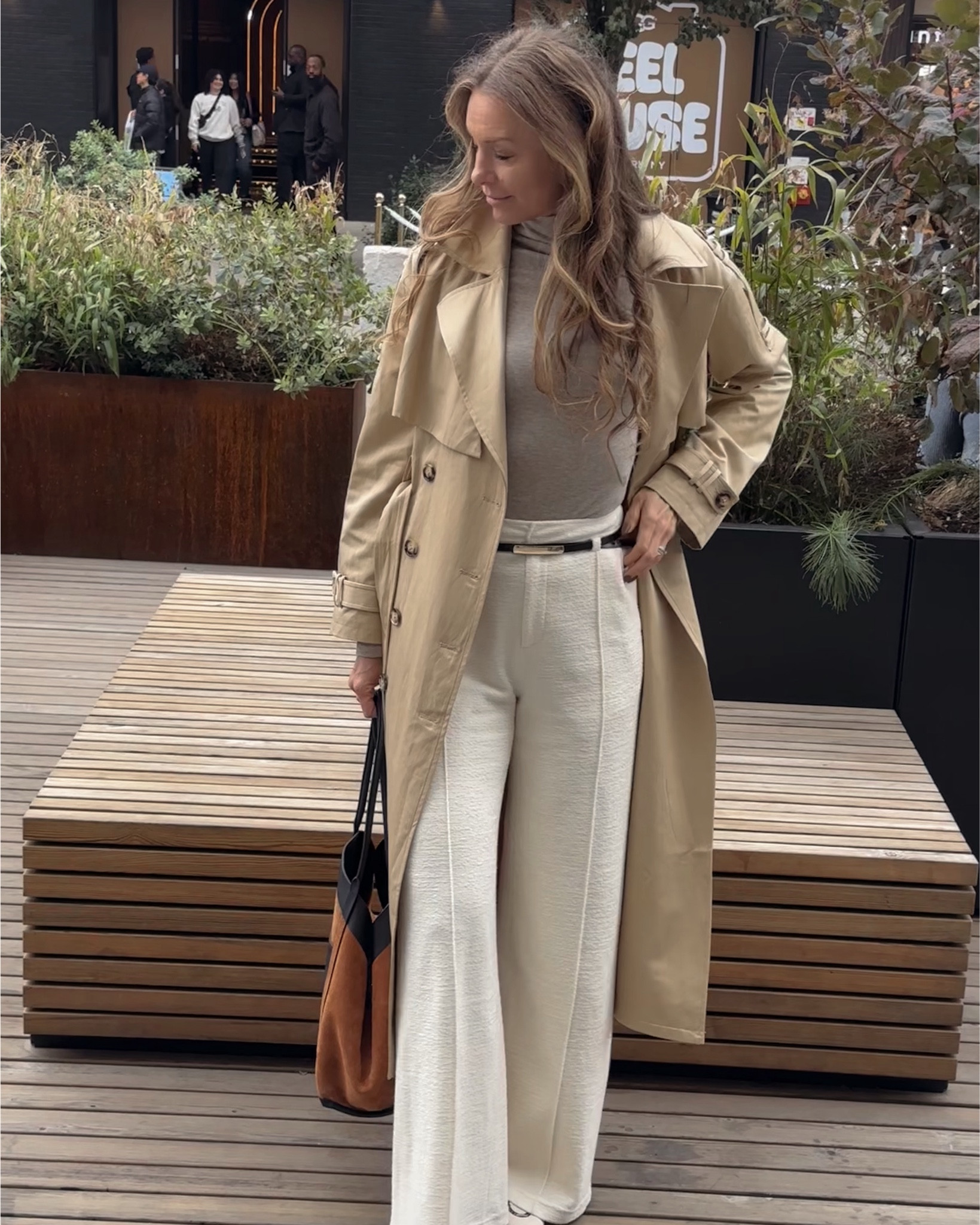 Monochrome fall outfit  

#LTKFindsUnder100 #LTKStyleTip #LTKSeasonal