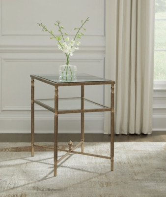 Cloverty End Table | Ashley