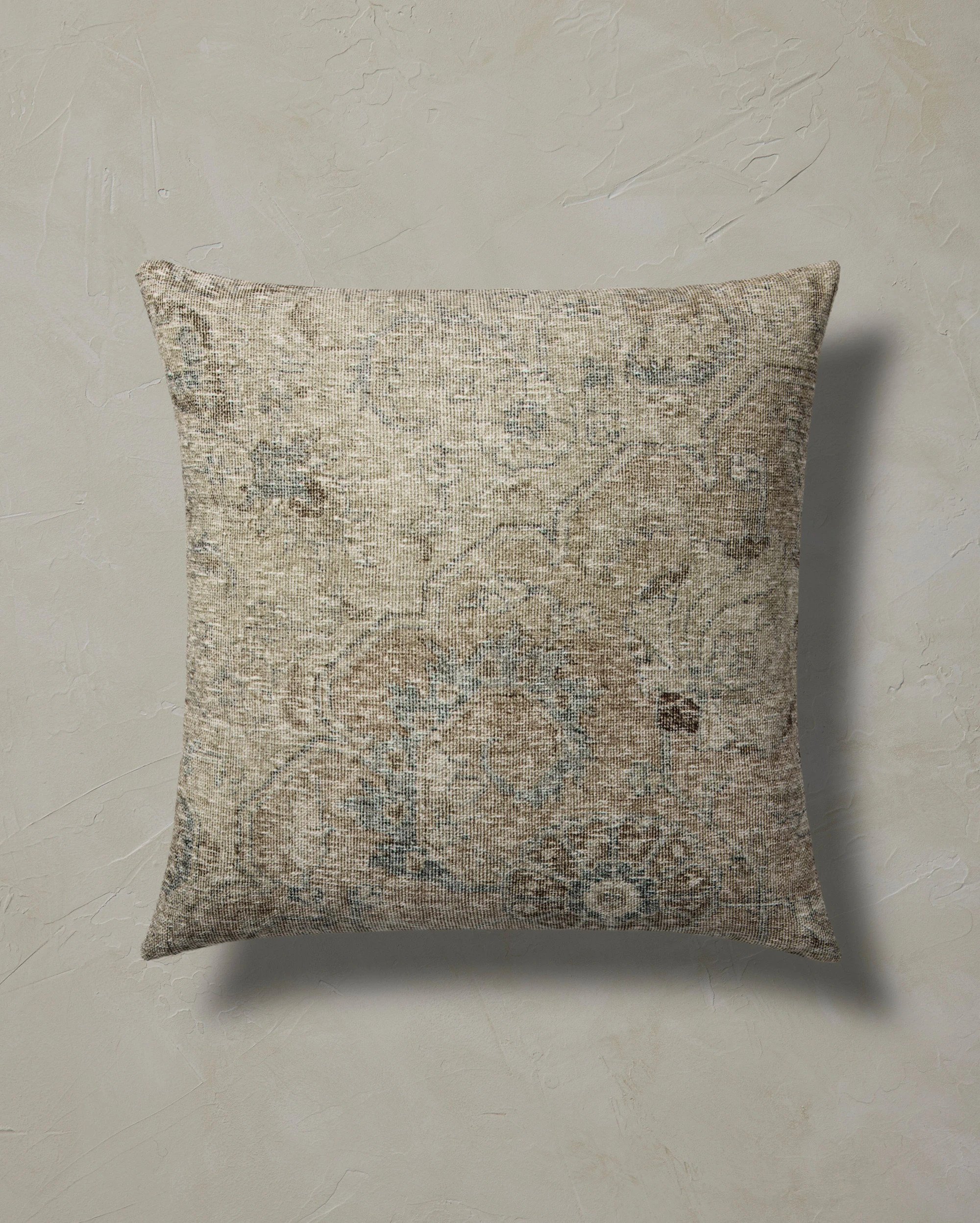 Jana Pillow | Joon Loloi | Joon Loloi