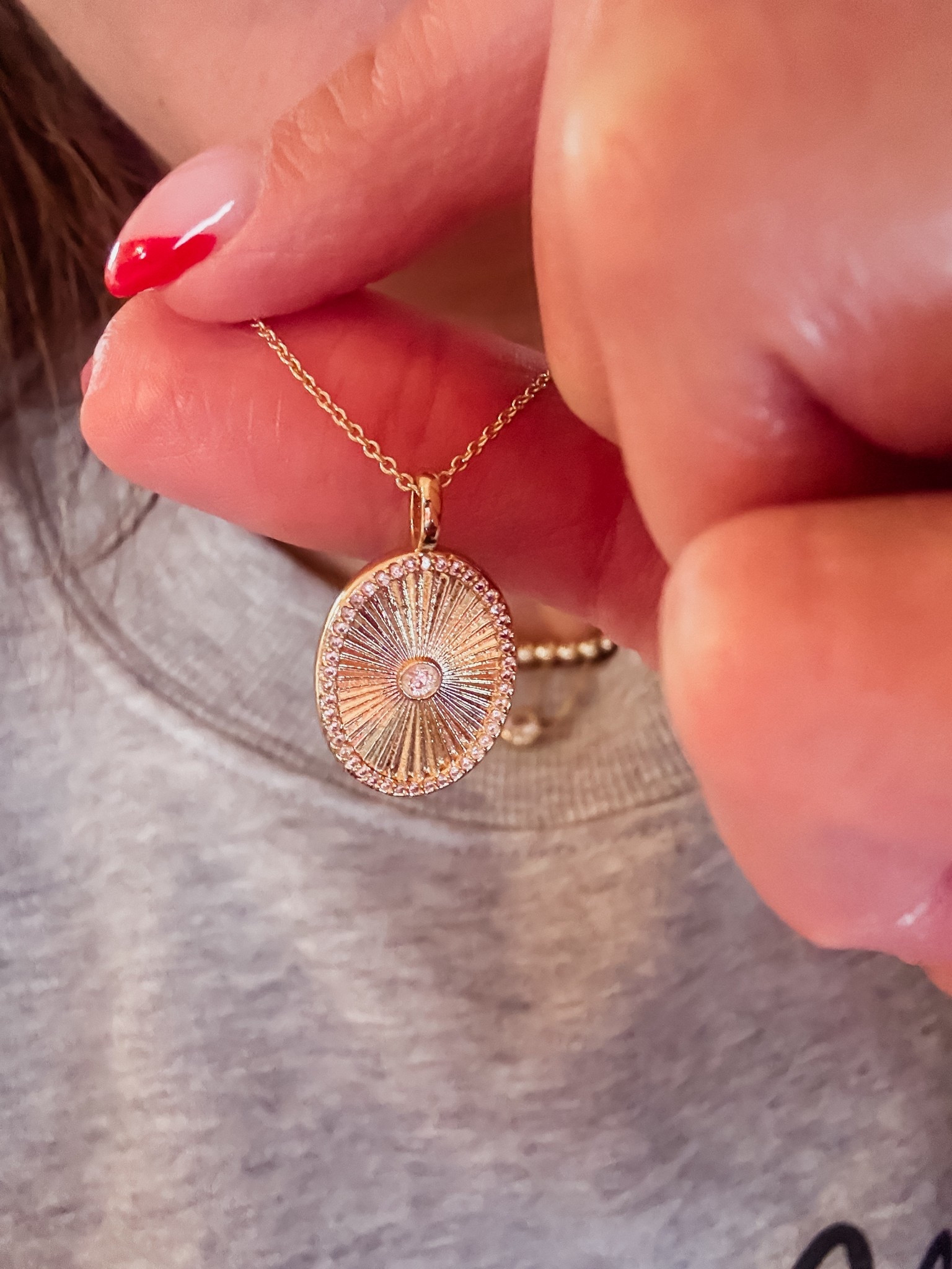  R E S T O C K 🚨

What I bought from Electric picks x Alexa Anglin
Electric picks jewelry 
New jewelry pieces
Gold jewelry 
Silver jewelry 
Jewelry with warranty
Twisted cross necklace
Oval medallion necklace
Unique jewelry 
Dainty necklace
Layering necklaces
Necklace stack
Cubic zirconia 
Sparkly jewelry 
Gift for mom
Gift for her
Gift guide
Birthday gift idea
Christmas gift idea
What I bought
What’s in my cart
Timeless jewelry 
Bridal jewelry 
Everyday jewelry 

#LTKFindsUnder100 #LTKGiftGuide #LTKHoliday