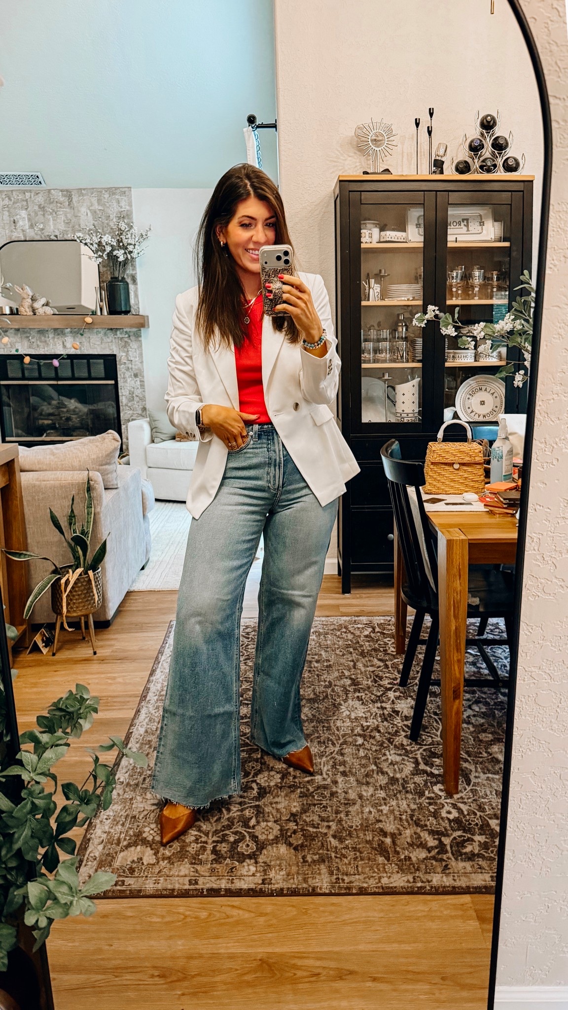 Work outfit of the day
Tank-medium
Blazer-medium
Jeans- medium tall but I cut the hem (Meghanxspanx)

#LTKMidsize #LTKWorkwear #LTKTall