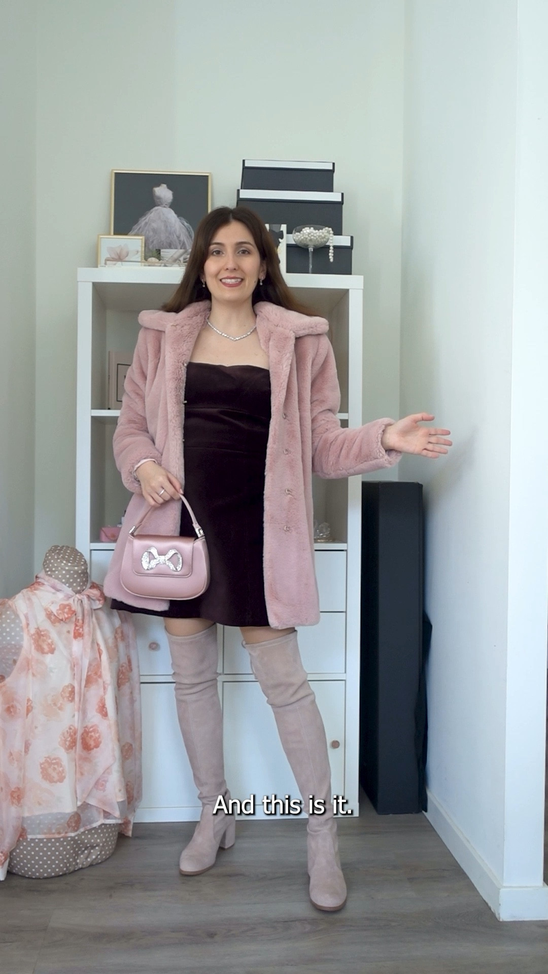 Day 3 of 25 days of festive outfits!

Today we are travelling to a city destination for Christmas! I chose Paris for the occasion. We will spend Chrismas in the Netherlands this year but for the sake of this video we are travelling with our imagination 😂 
Do you like to travel for the holiday season or do you prefer to spend the holidays with your family?

Outfit details:
Coat: Made by my mum
Dress: Zara (code 9118/150)
Turtleneck and beret: Vintage store
Boots: Stuart Weitzman
Bag: Mango (night look) and Guess (day look)
Necklace, ring, earrings: Swarovski
Bracelet: Pandora

#LTKpartywear #LTKstyletip #LTKeurope