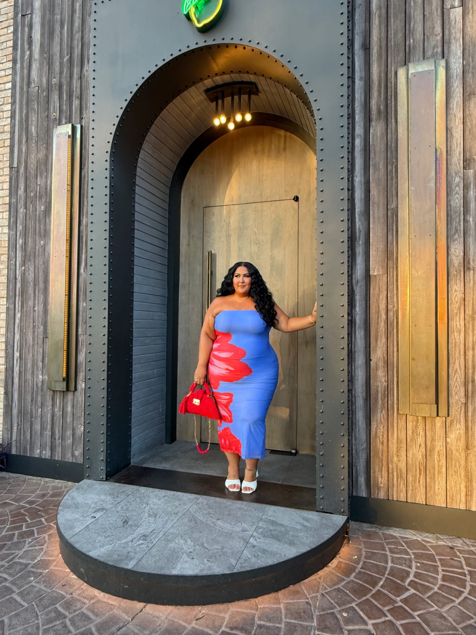This dress and purse!! 🌺💙

#LTKSaleAlert #LTKItBag #LTKPlusSize