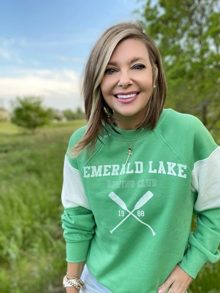My sweatshirt is down to $11.50! 🙌🙌🙌 True to size! 

I LOVE this green color! Use code Extra20 at checkout. (Regularly $37!) 

Xo, Brooke

#LTKStyleTip #LTKSeasonal #LTKFestival