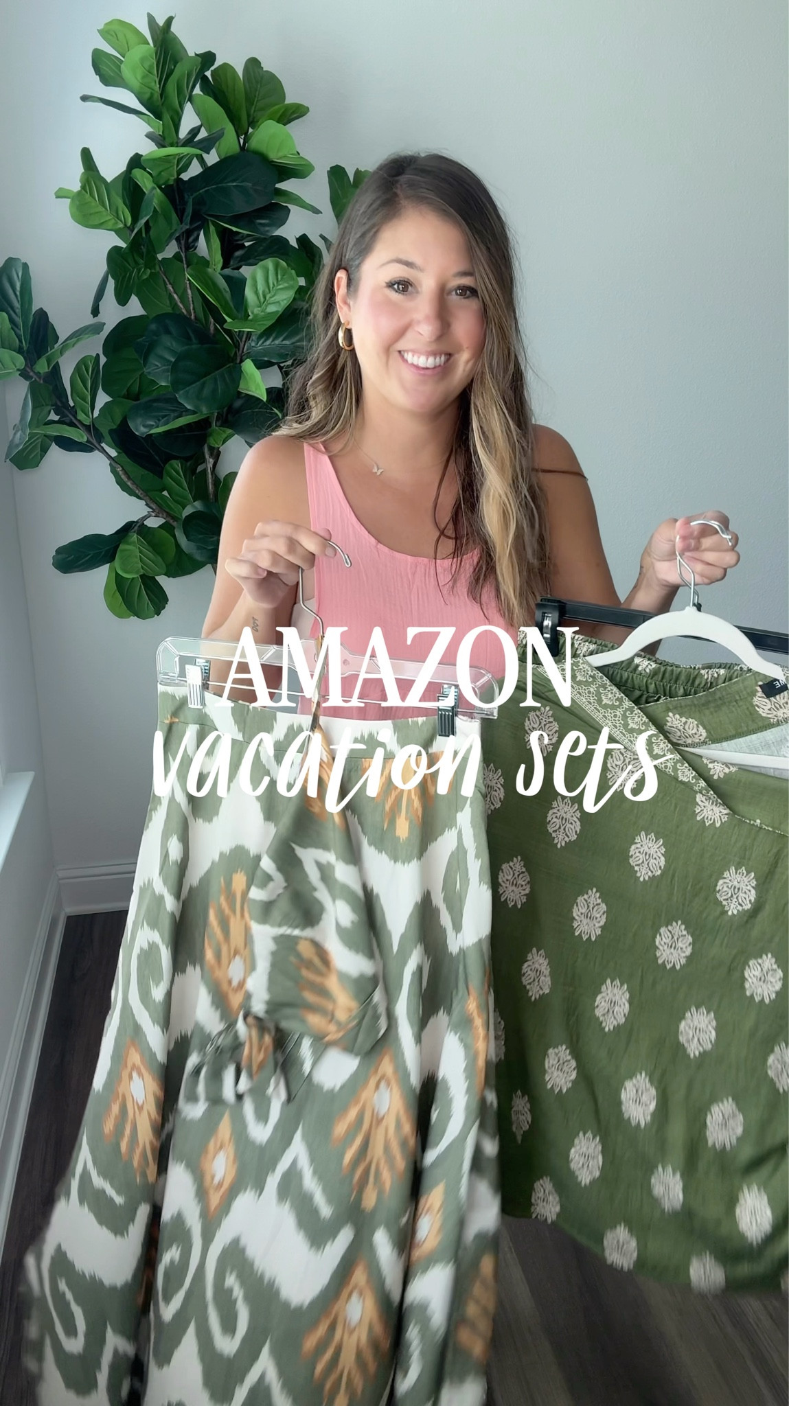 Vacation outfits, resort wear, matching sets, beach outfits 

Wearing medium