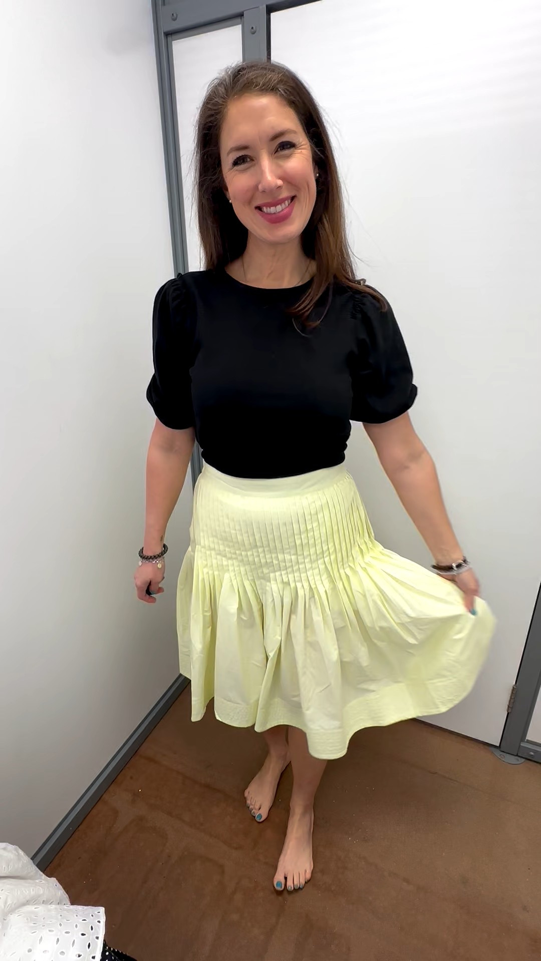 I just love this skirt with mixing match tops for spring and summer!
5’10”
38D
Large
10–12

#LTKActive #LTKBeauty #LTKmomlife