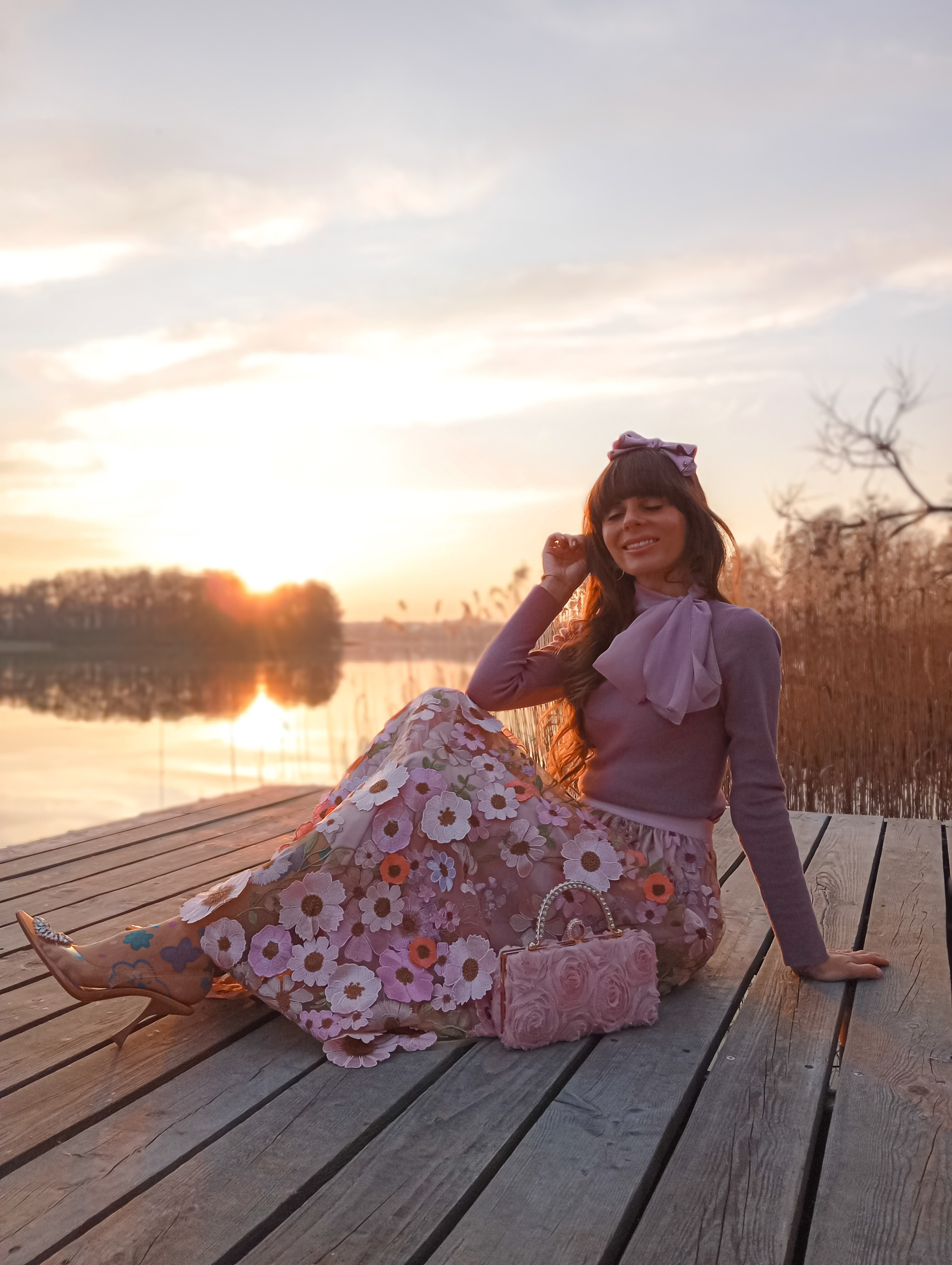 Spring mood & lake sunset ✨💖3 floral aplique tulle maxi skirtDusty pink Organza bowknot knit topButterfly earringsTulle skirt outfitsSpring outfitsChicwish outfitsBow headband 

#LTKStyleTip #LTKSeasonal #LTKFindsUnder100