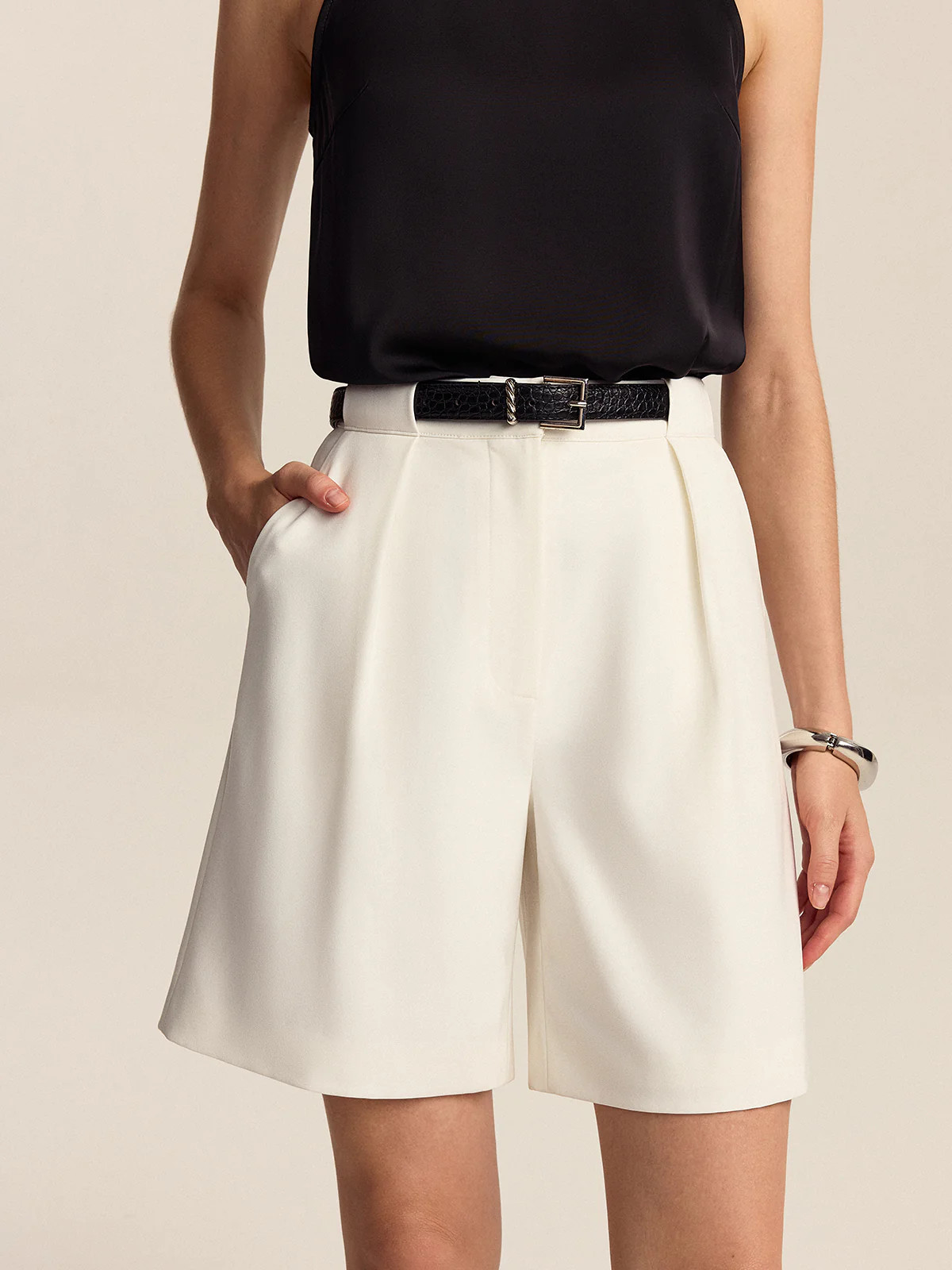 Belted Pleated Mid-Waisted Shorts | Commense
