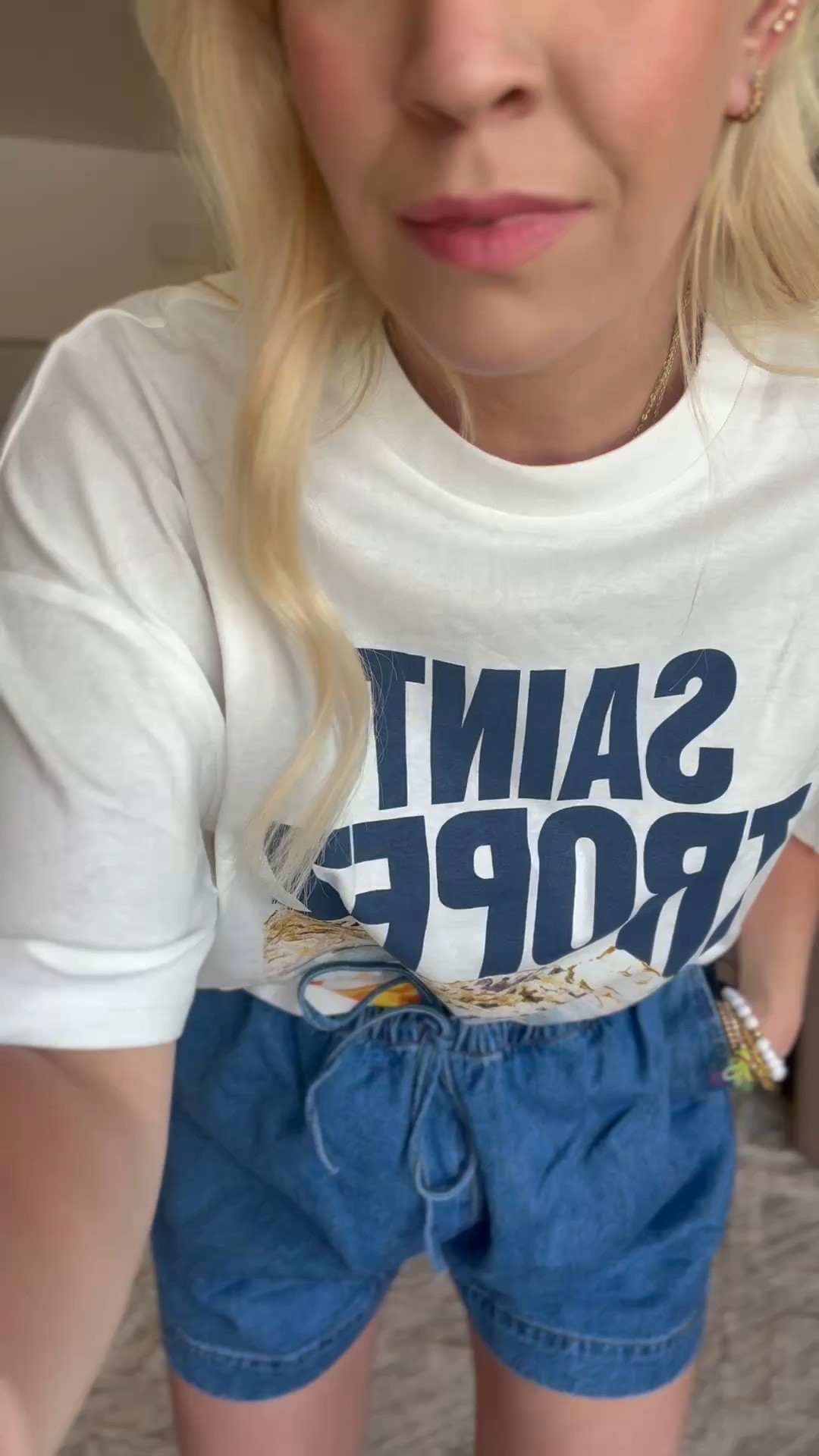 These drawstring shorts are going to be my go-to all summer long! How cute are they!? 

#LTKStyleTip #LTKFindsUnder100 #LTKFindsUnder50