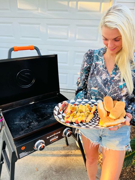 #ad We love our Blackstone grill so much! It’s perfect for tailgating!  Linking it and other tailgating faves we love from @walmart #IYKWYK #WalmartFinds 
