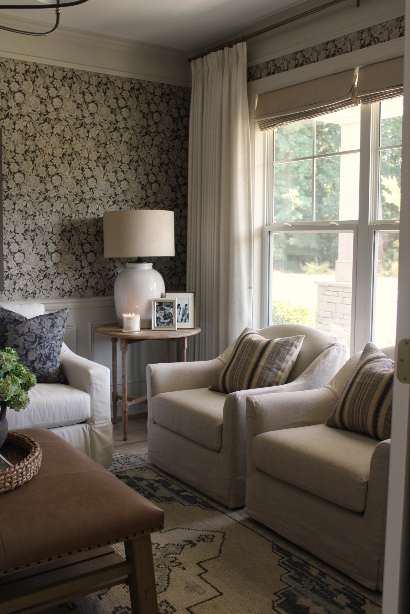 Slipcovered linen chairs, swivel chairs, neutral living room, den

#LTKHome