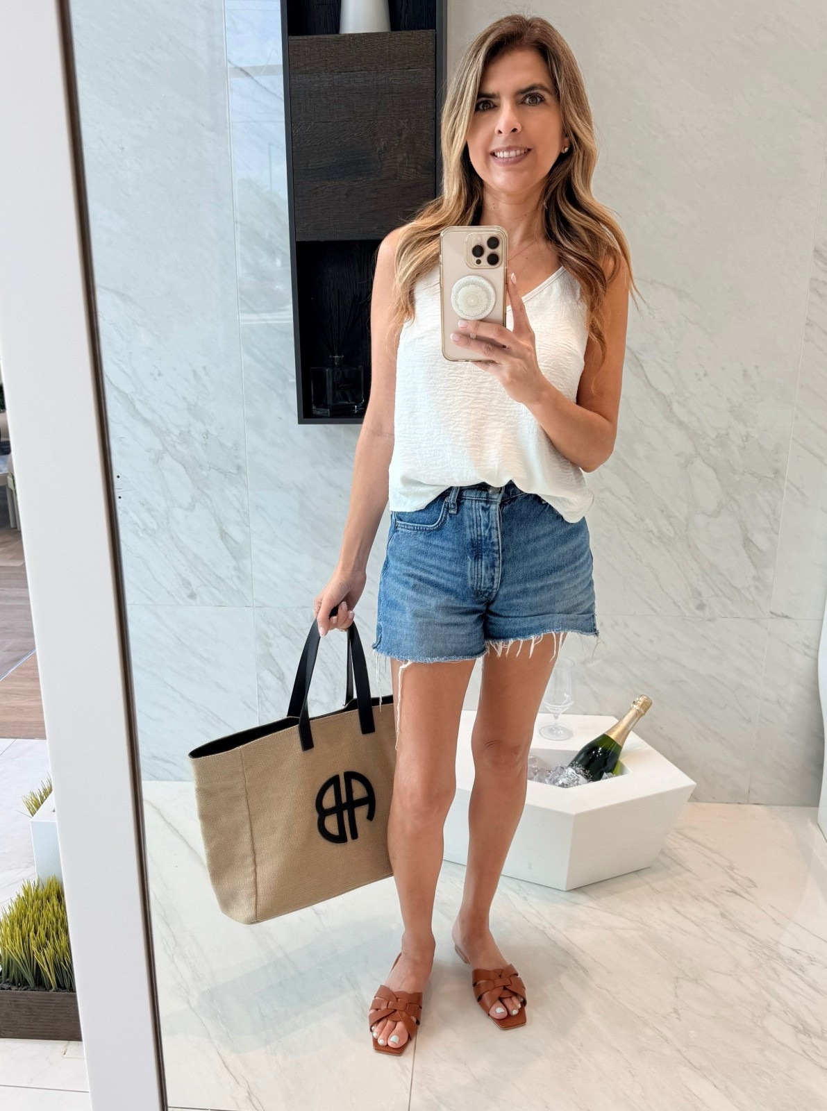 Shorts


#LTKdayinmylife #LTKSeasonal #LTKmomlife